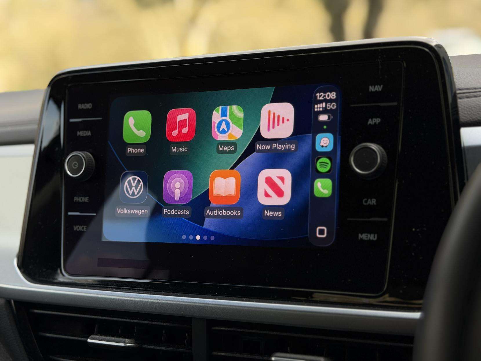 2023 VOLKSWAGEN T-ROC 2023 VOLKSWAGEN T-ROC