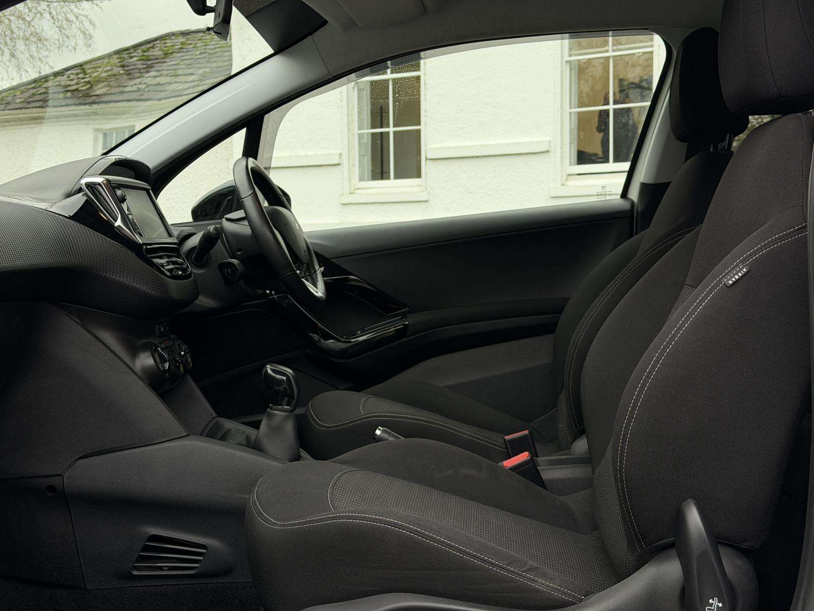 2017 PEUGEOT 208 2017 PEUGEOT 208