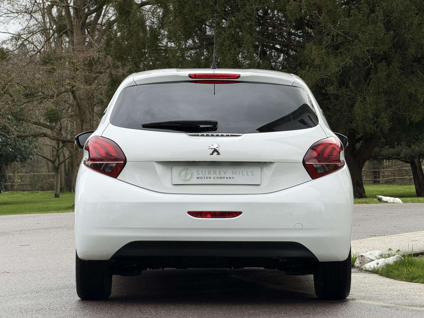 2017 PEUGEOT 208 2017 PEUGEOT 208