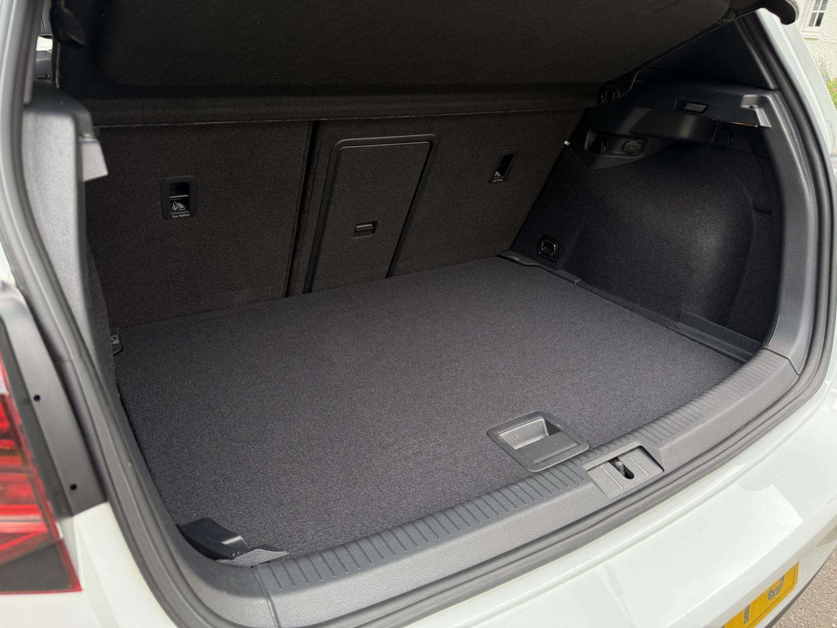 2020 VOLKSWAGEN GOLF 2020 VOLKSWAGEN GOLF