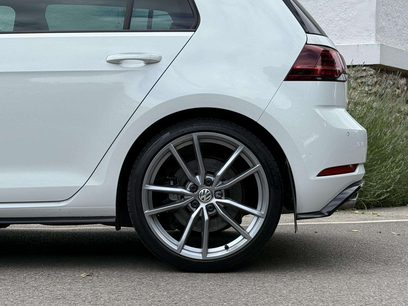 2020 VOLKSWAGEN GOLF 2020 VOLKSWAGEN GOLF