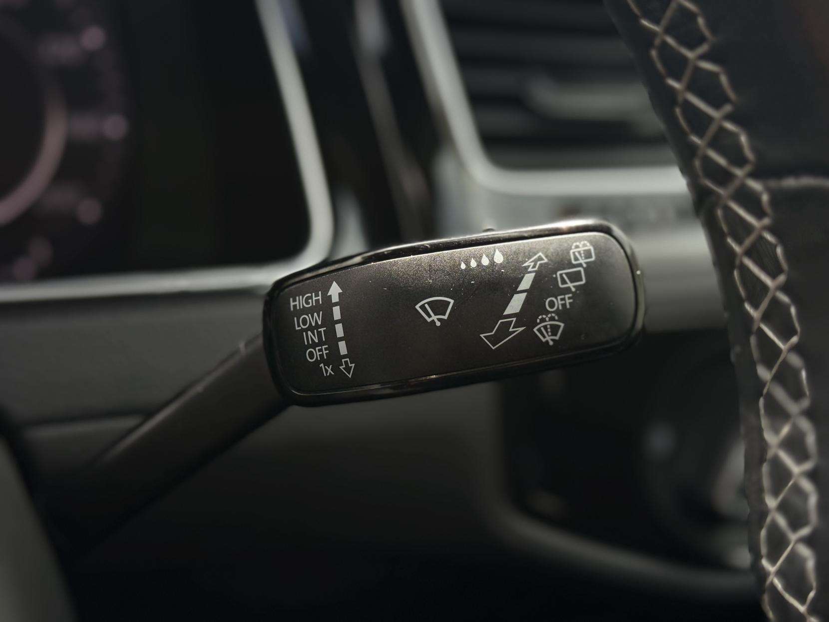 2020 VOLKSWAGEN GOLF 2020 VOLKSWAGEN GOLF