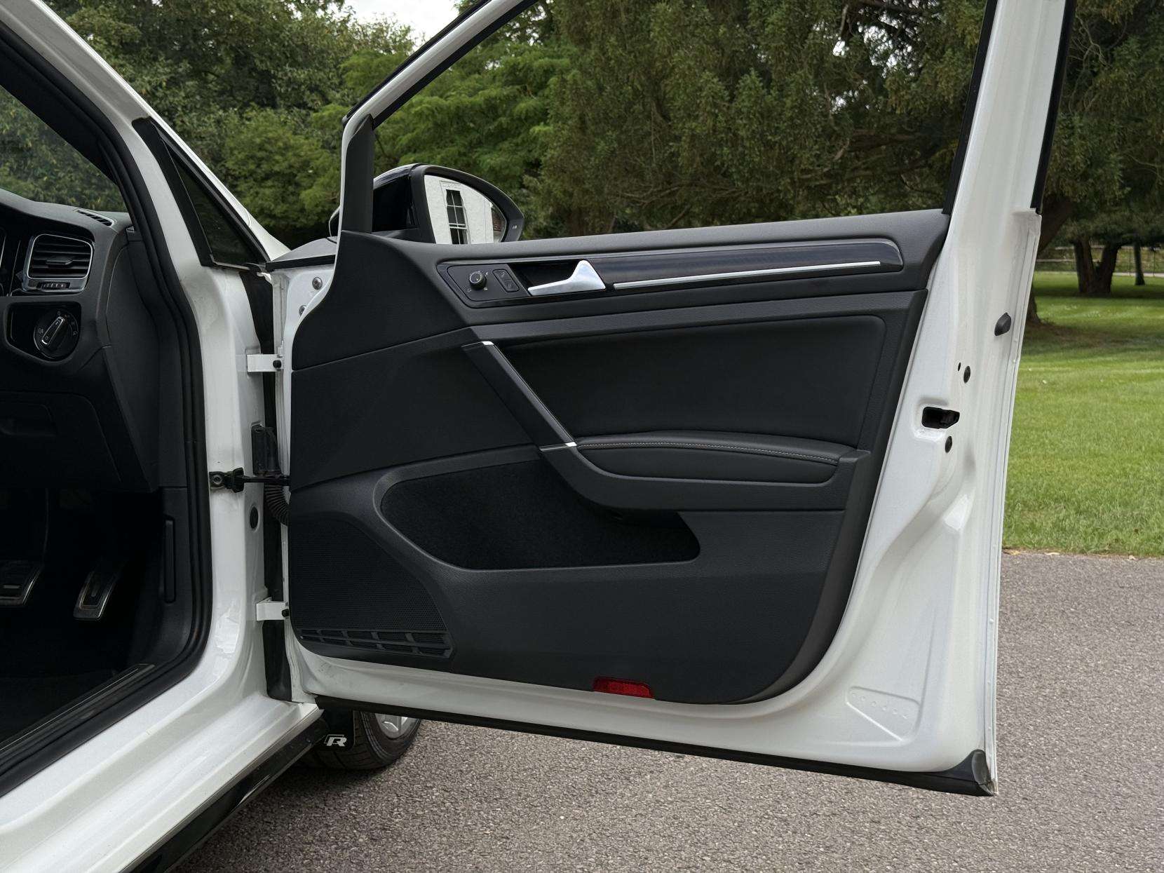 2020 VOLKSWAGEN GOLF 2020 VOLKSWAGEN GOLF