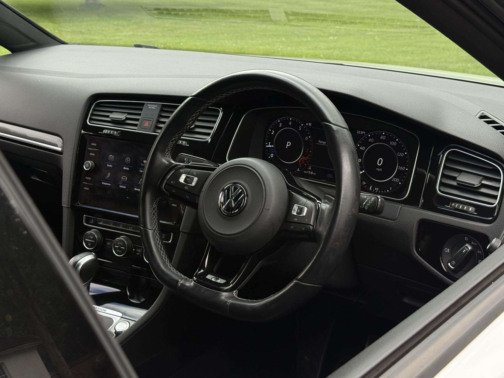2020 VOLKSWAGEN GOLF 2020 VOLKSWAGEN GOLF