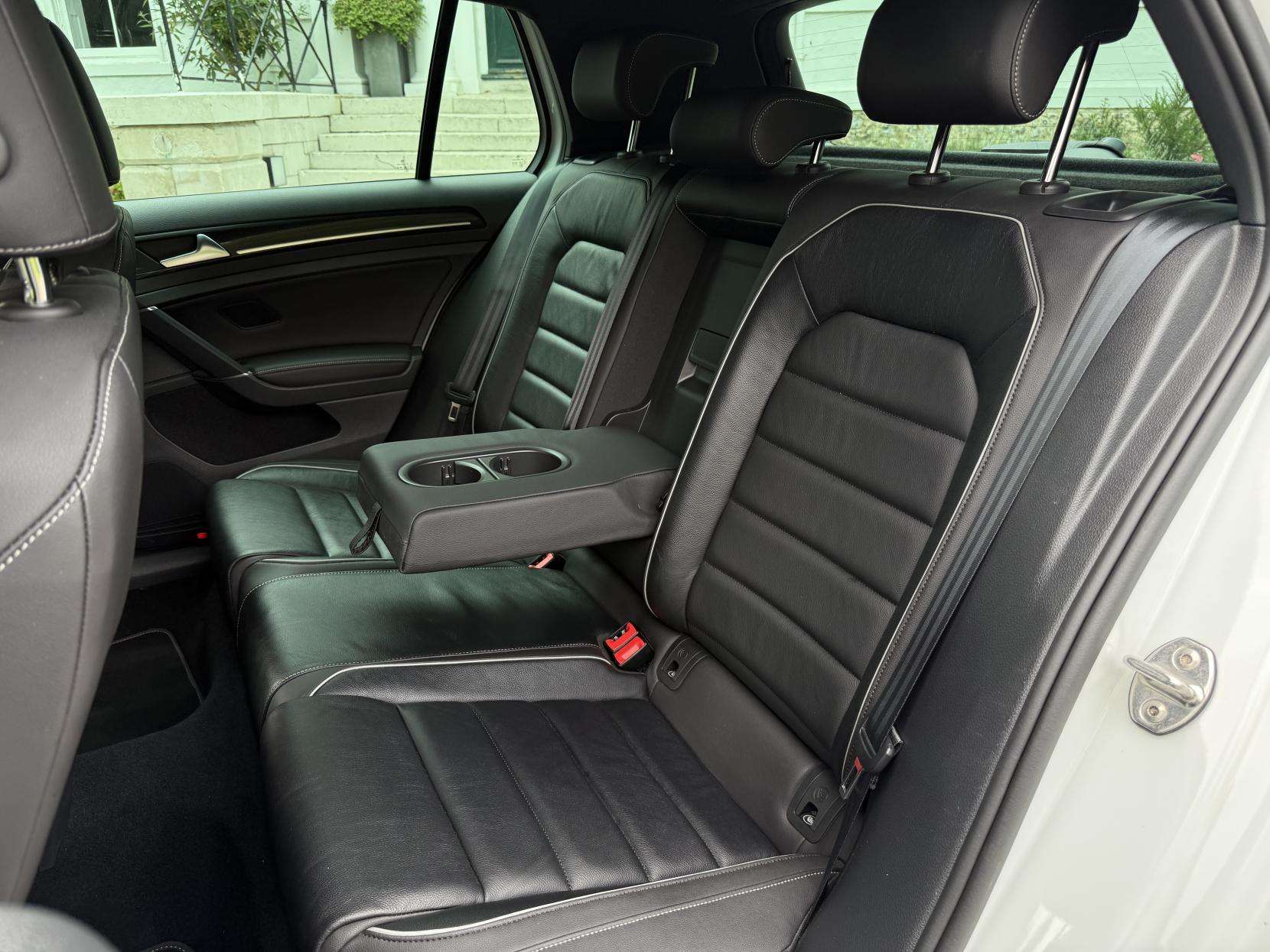 2020 VOLKSWAGEN GOLF 2020 VOLKSWAGEN GOLF