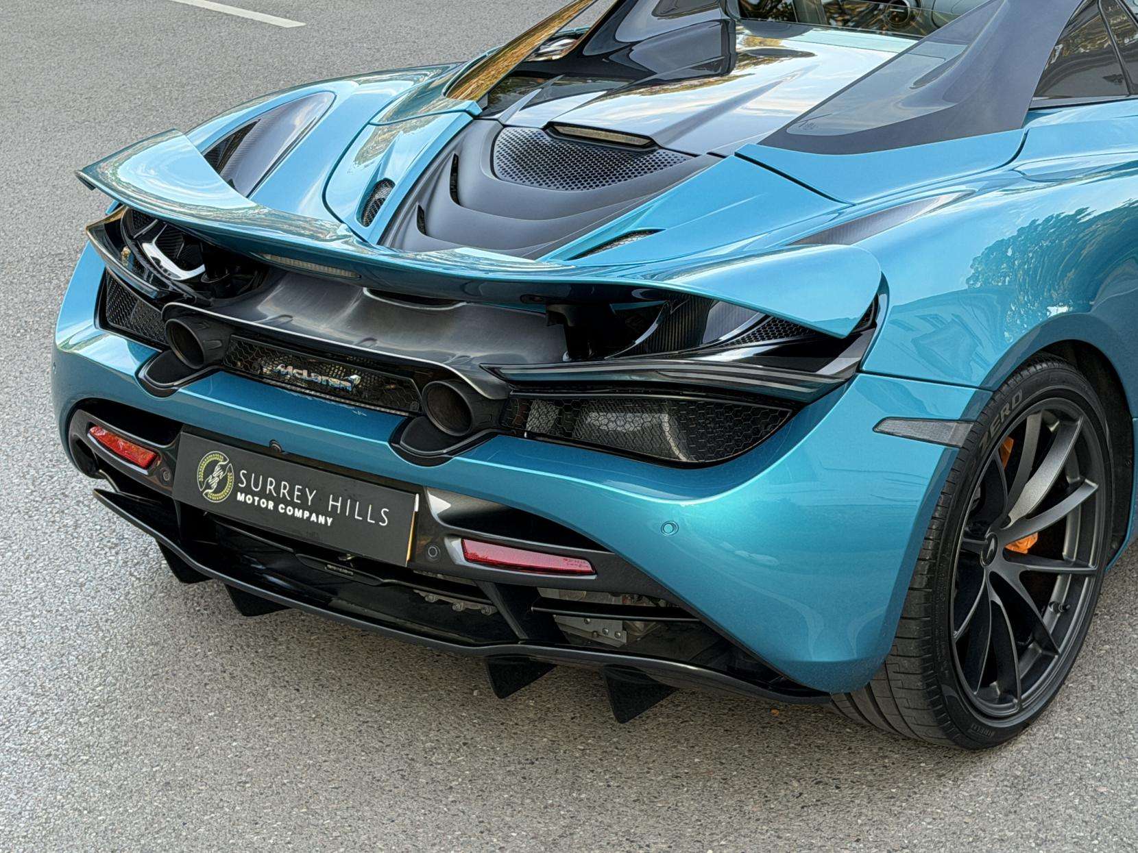 2020 MCLAREN 720S 2020 MCLAREN 720S