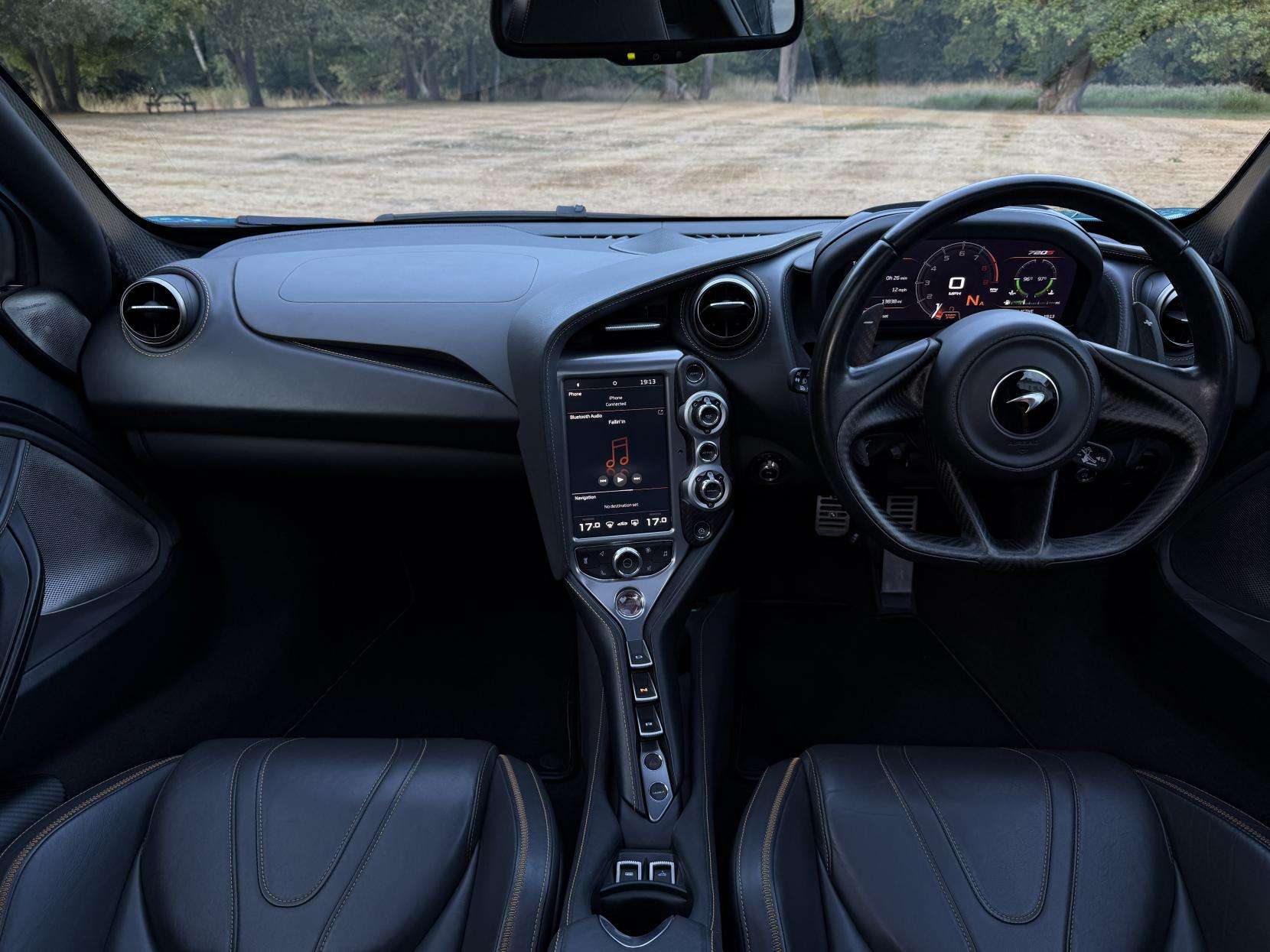 2020 MCLAREN 720S 2020 MCLAREN 720S