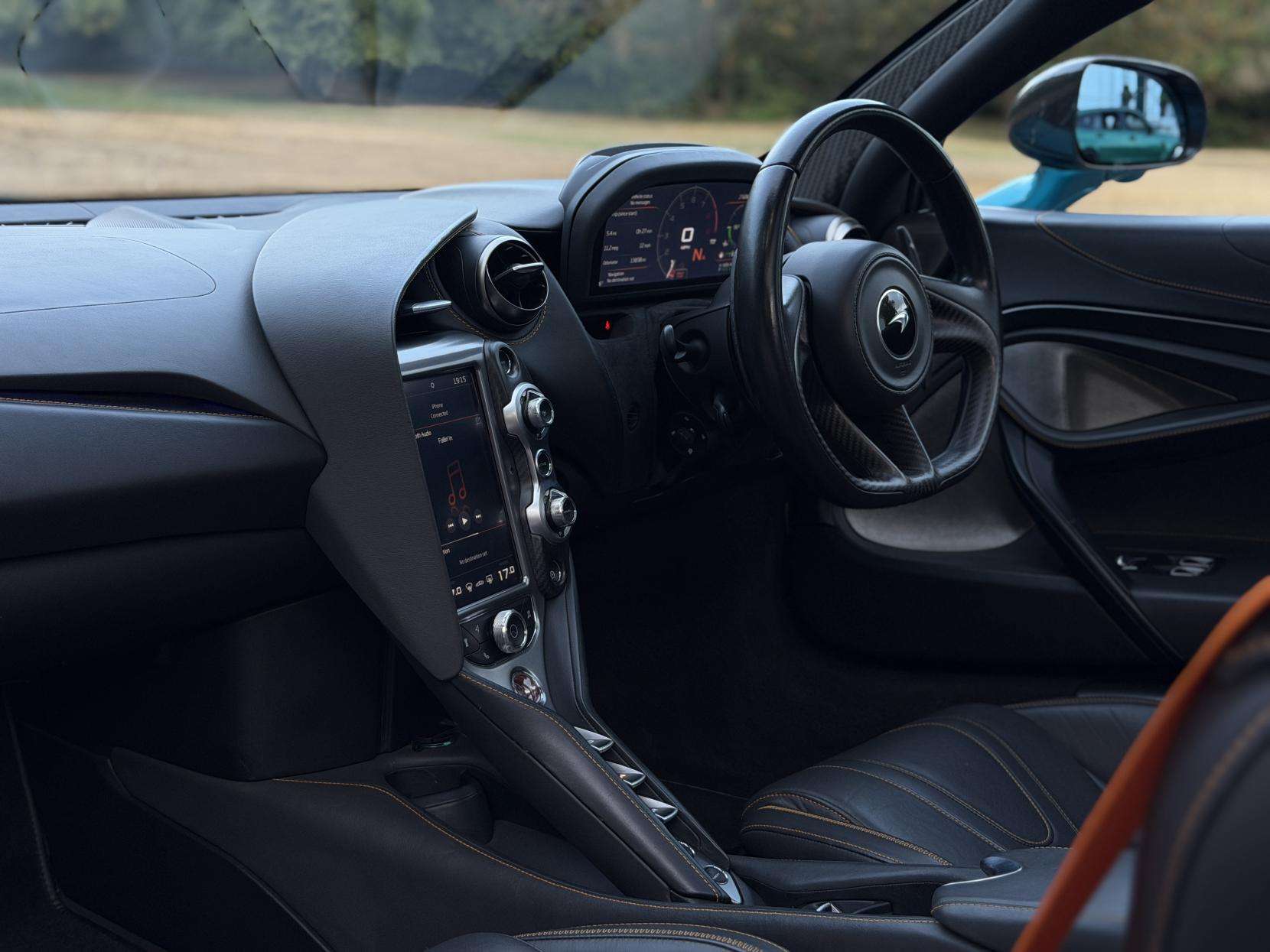 2020 MCLAREN 720S 2020 MCLAREN 720S