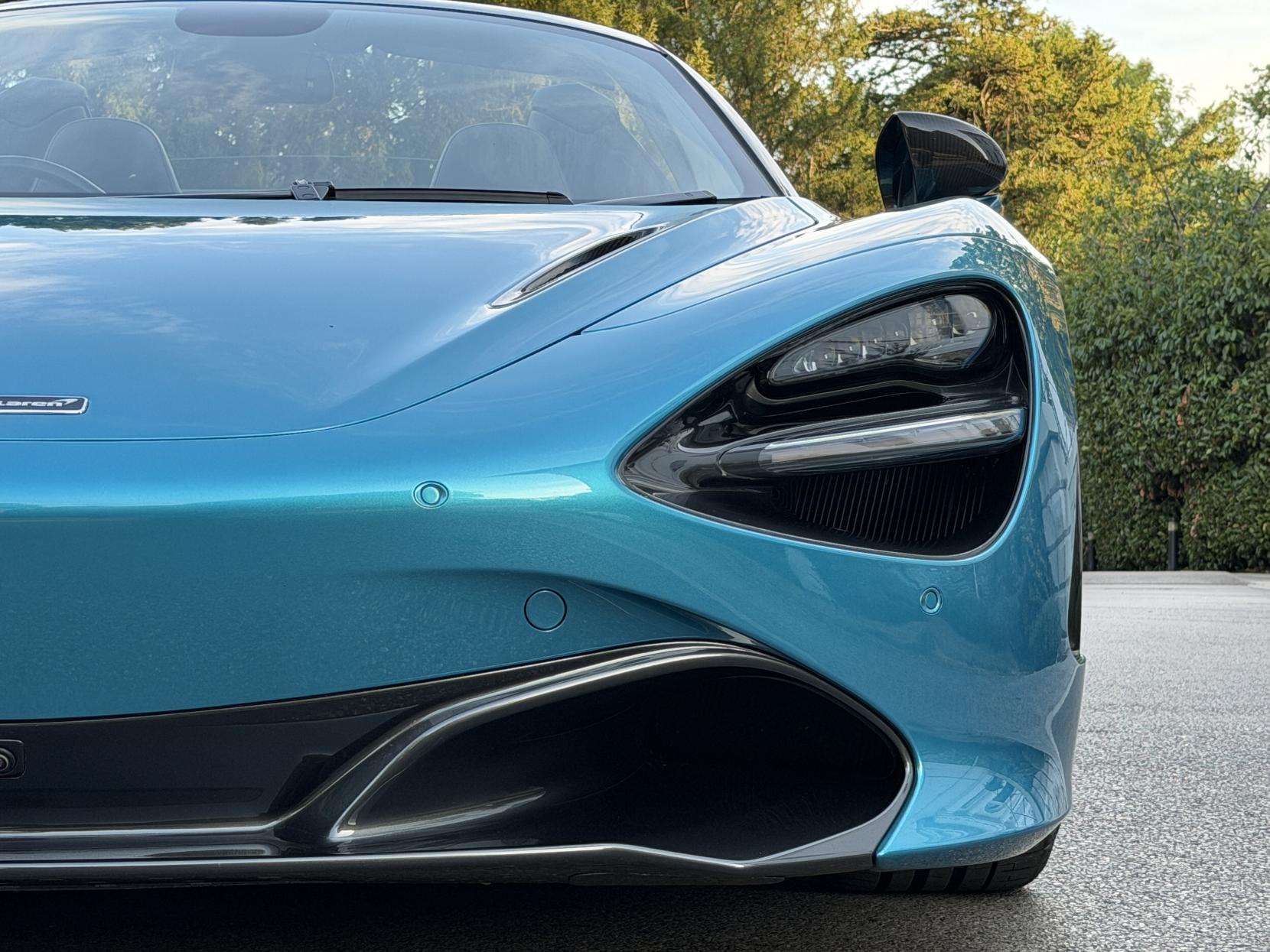 2020 MCLAREN 720S 2020 MCLAREN 720S