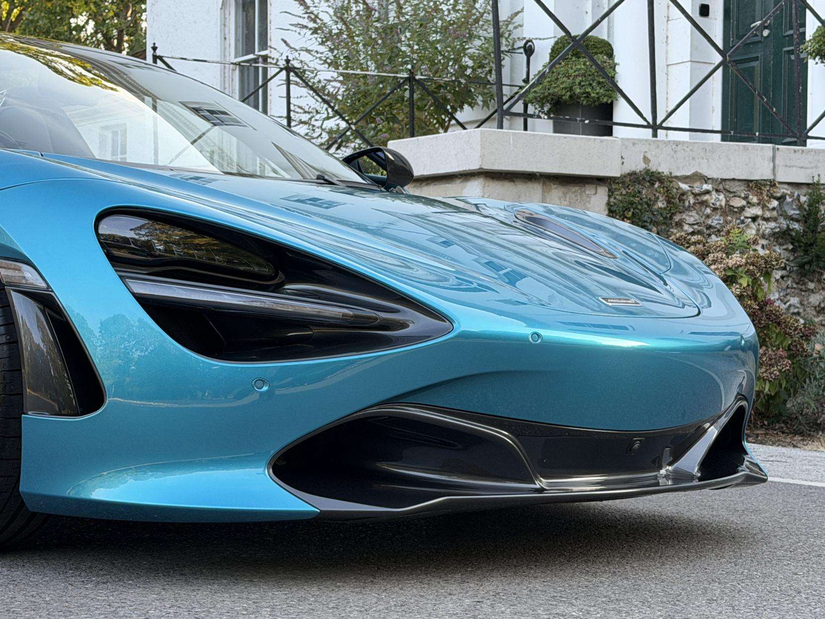 2020 MCLAREN 720S 2020 MCLAREN 720S