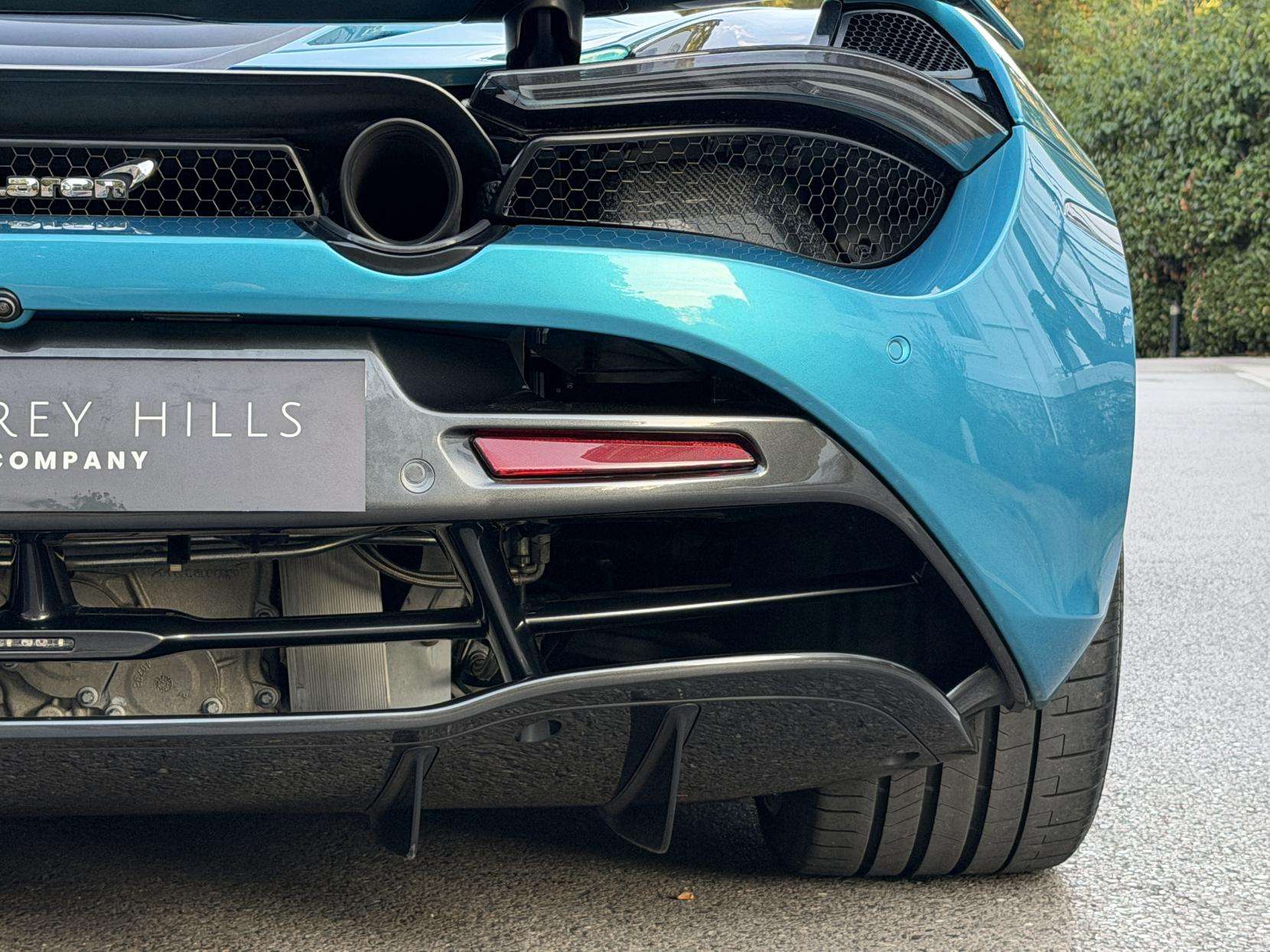 2020 MCLAREN 720S 2020 MCLAREN 720S
