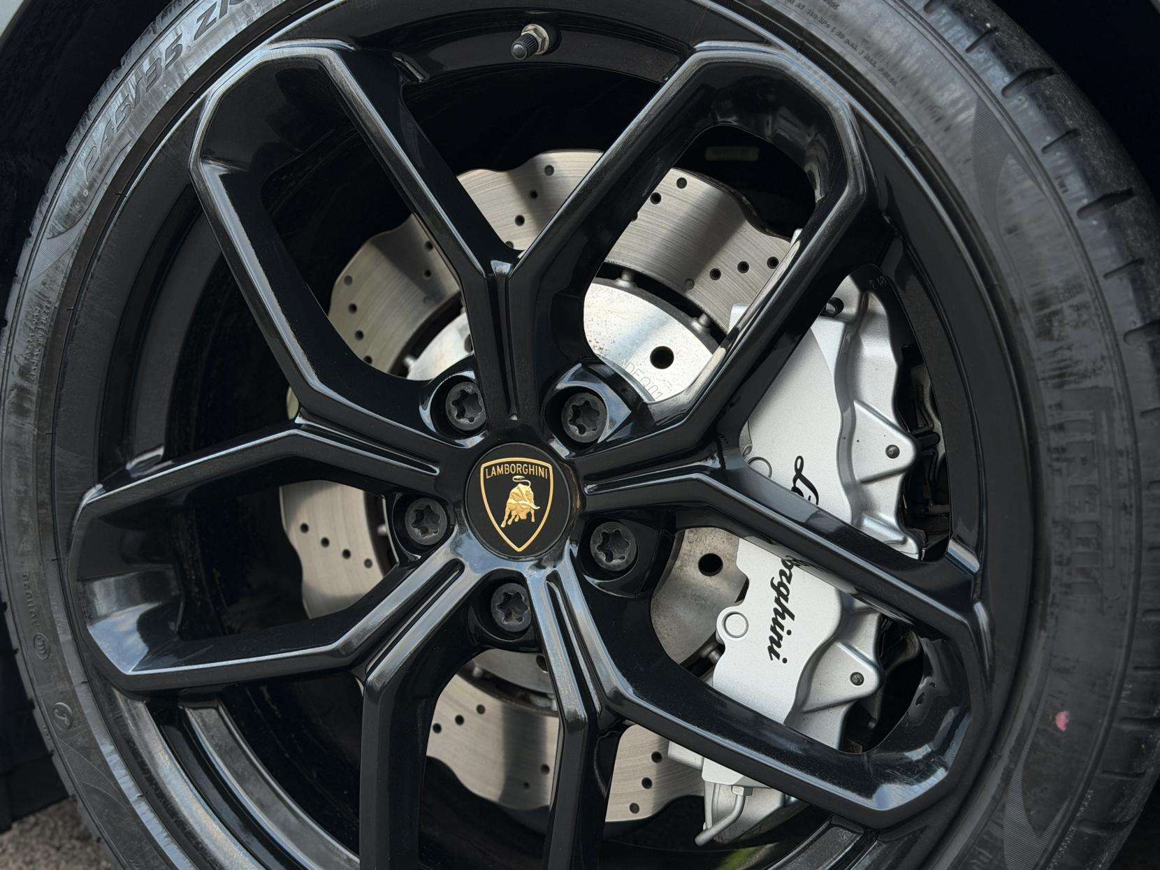 2024 LAMBORGHINI HURACAN 2024 LAMBORGHINI HURACAN