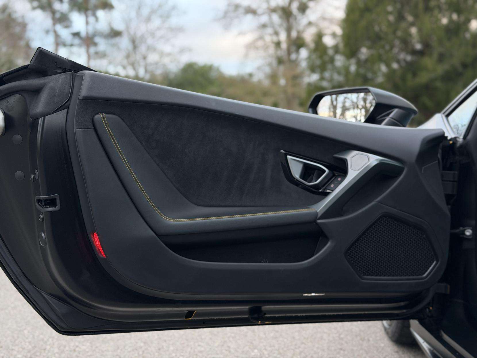 2024 LAMBORGHINI HURACAN 2024 LAMBORGHINI HURACAN