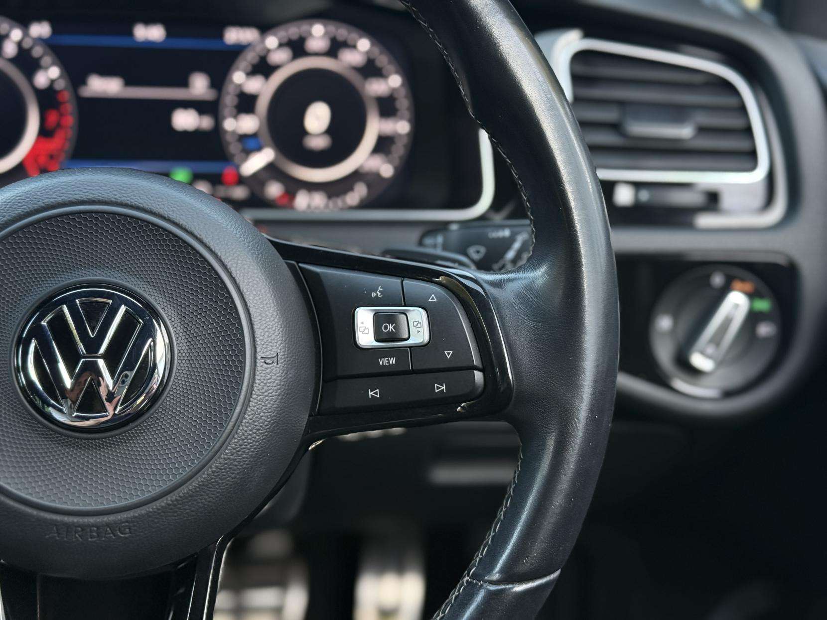 2019 VOLKSWAGEN GOLF 2019 VOLKSWAGEN GOLF