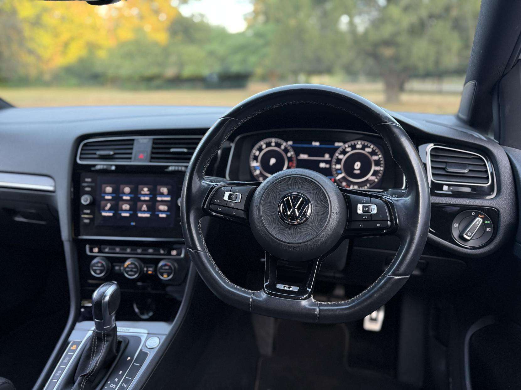 2019 VOLKSWAGEN GOLF 2019 VOLKSWAGEN GOLF