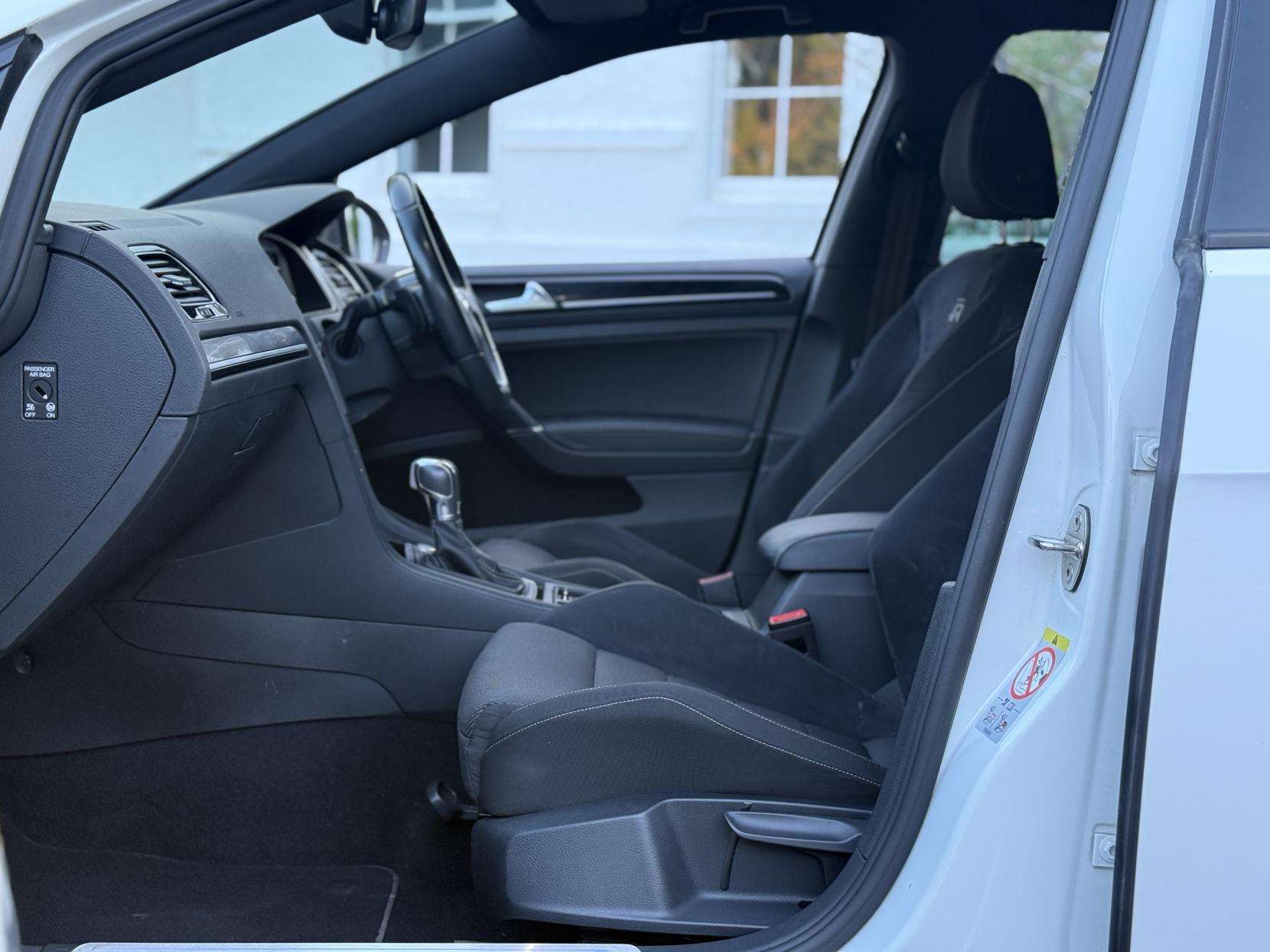 2019 VOLKSWAGEN GOLF 2019 VOLKSWAGEN GOLF