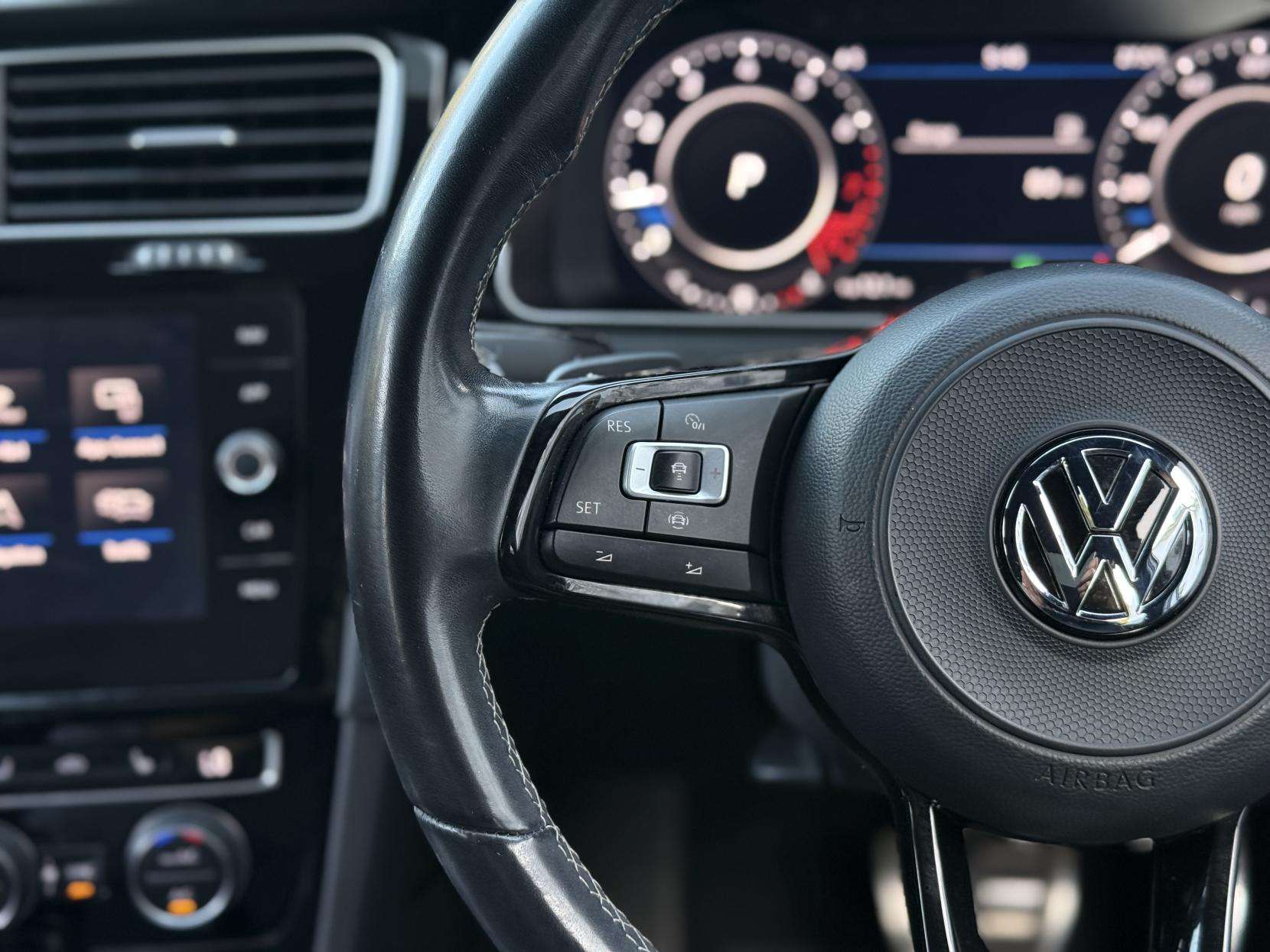 2019 VOLKSWAGEN GOLF 2019 VOLKSWAGEN GOLF