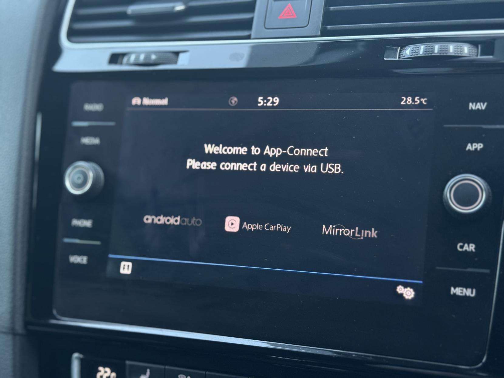 2019 VOLKSWAGEN GOLF 2019 VOLKSWAGEN GOLF