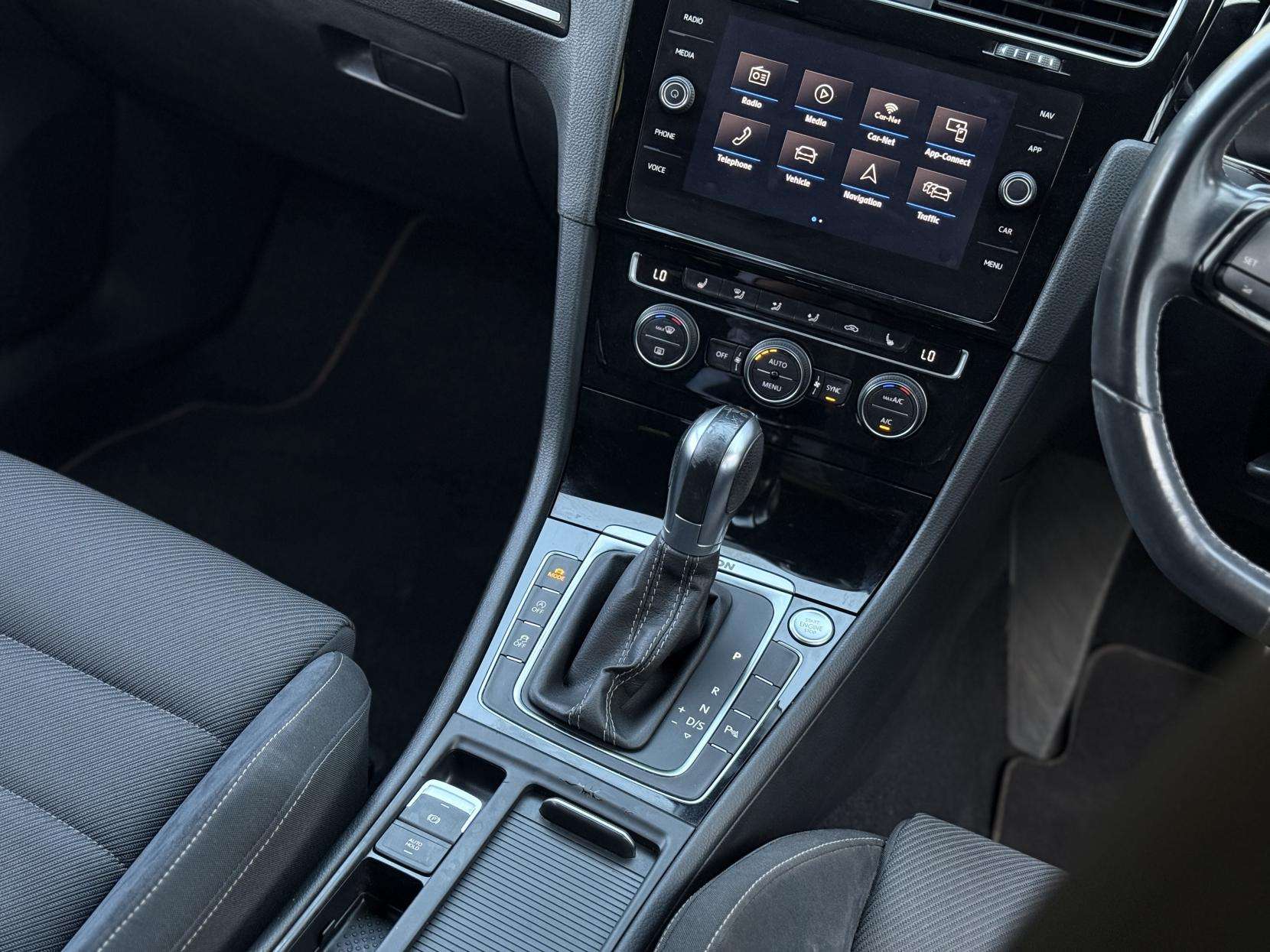 2019 VOLKSWAGEN GOLF 2019 VOLKSWAGEN GOLF