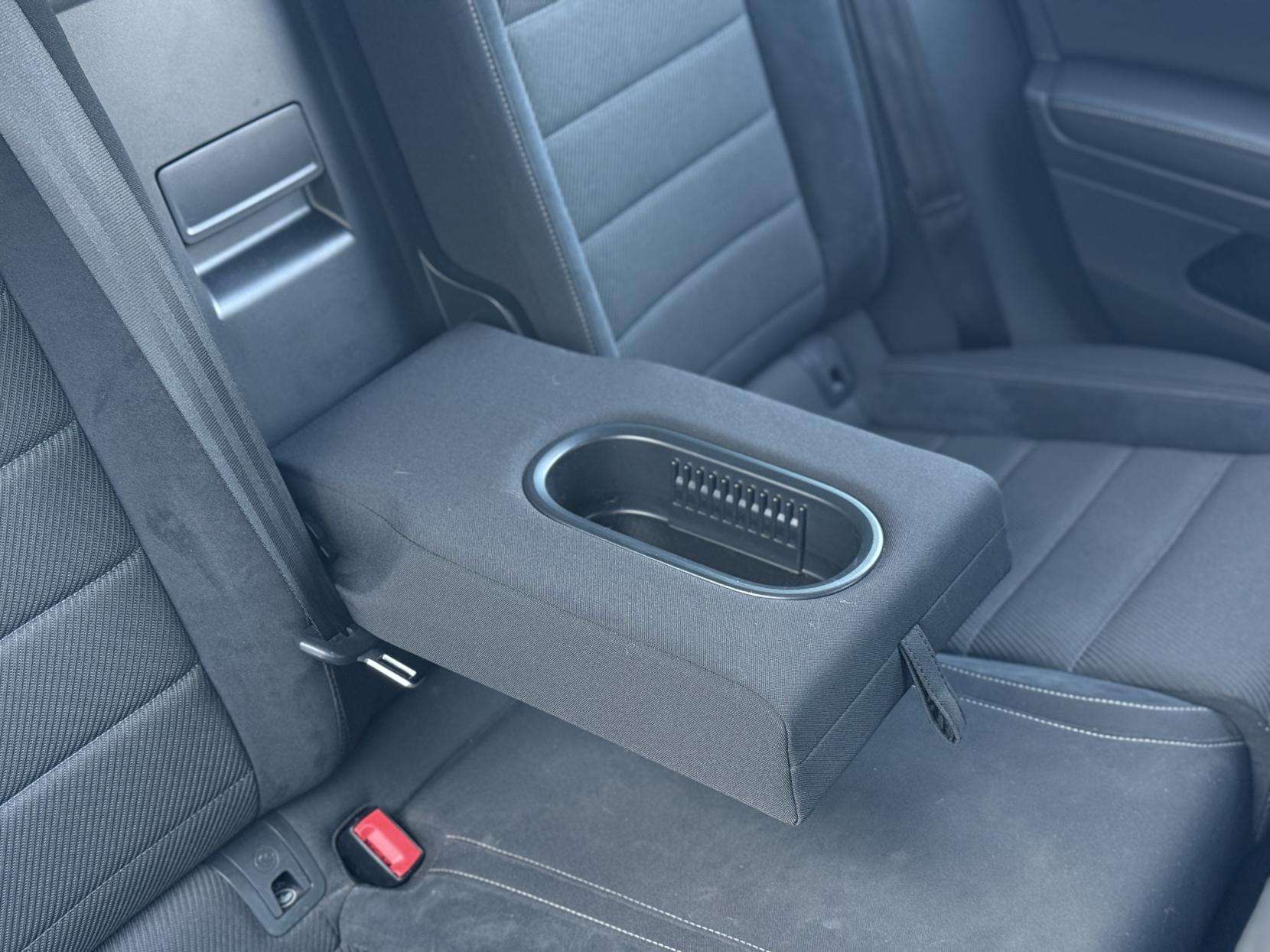 2019 VOLKSWAGEN GOLF 2019 VOLKSWAGEN GOLF