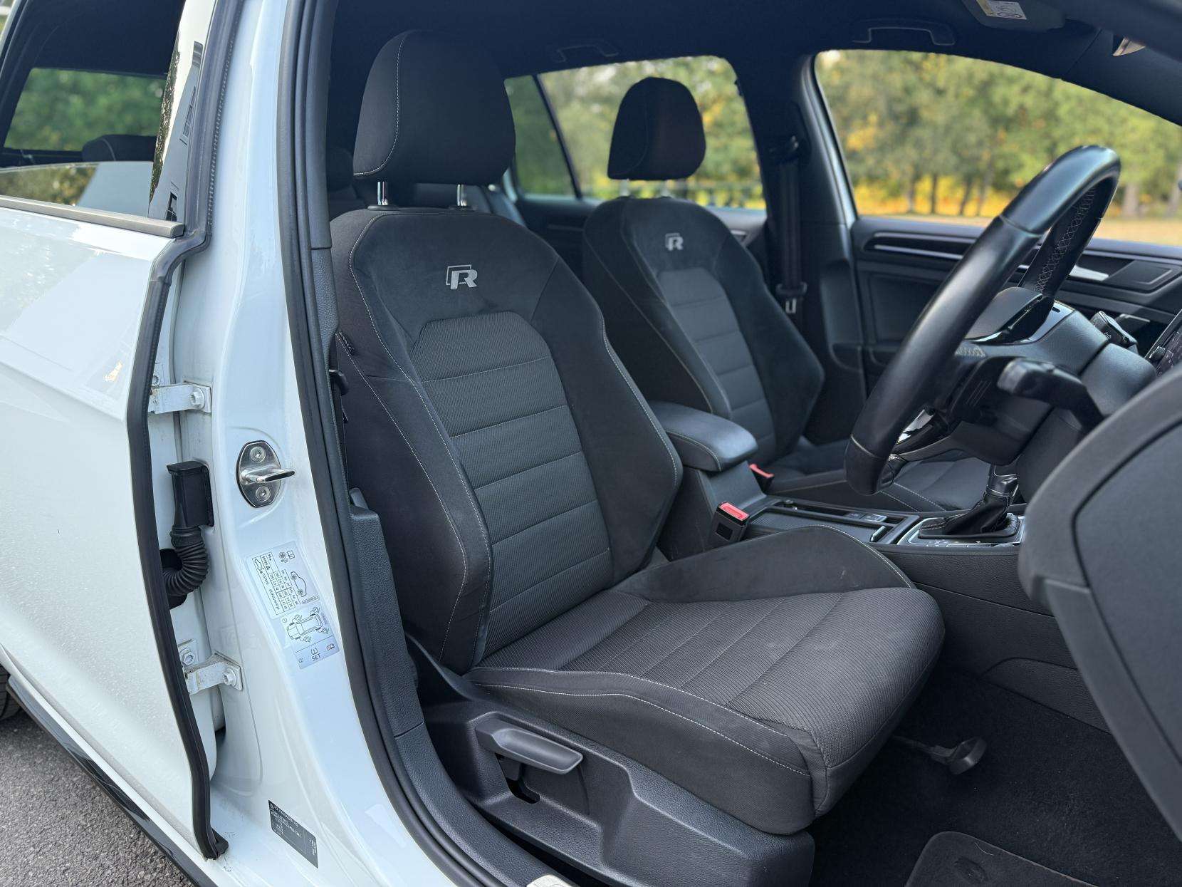 2019 VOLKSWAGEN GOLF 2019 VOLKSWAGEN GOLF