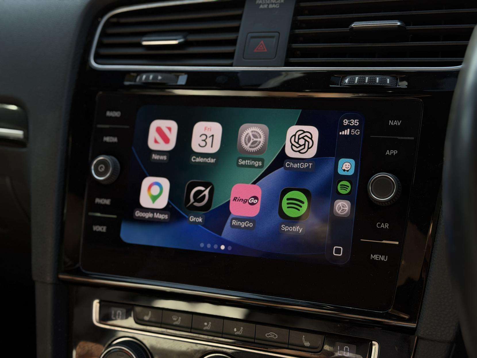 2019 VOLKSWAGEN GOLF 2019 VOLKSWAGEN GOLF