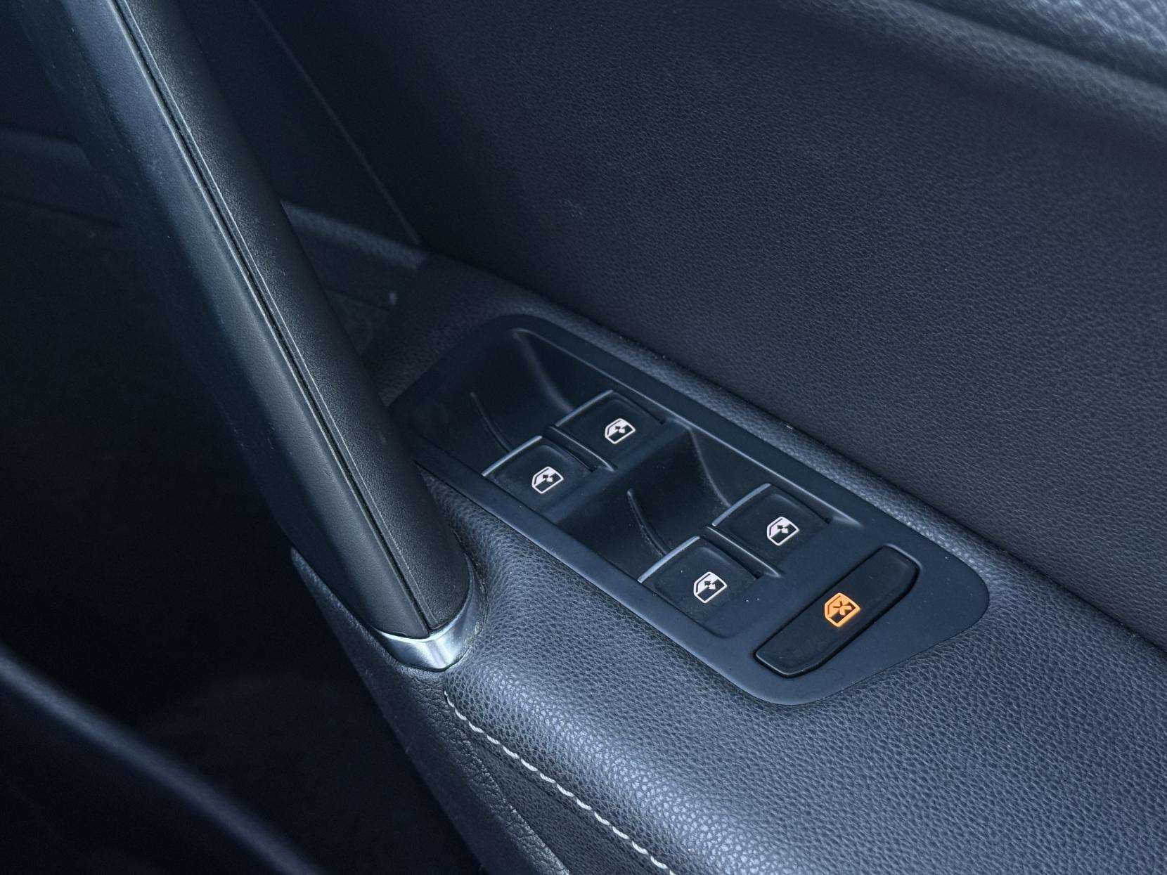 2019 VOLKSWAGEN GOLF 2019 VOLKSWAGEN GOLF