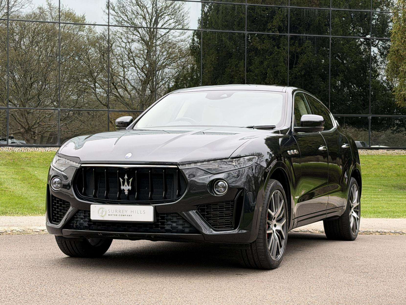 A 2020 MASERATI LEVANTE 3.0 V6 GranSport Nerissimo SUV 5dr Petrol ZF 4WD Euro 6 (s/s) (350 ps) A 2020 MASERATI LEVANTE 3.0 V6 GranSport Nerissimo SUV 5dr Petrol ZF 4WD Euro 6 (s/s) (350 ps)