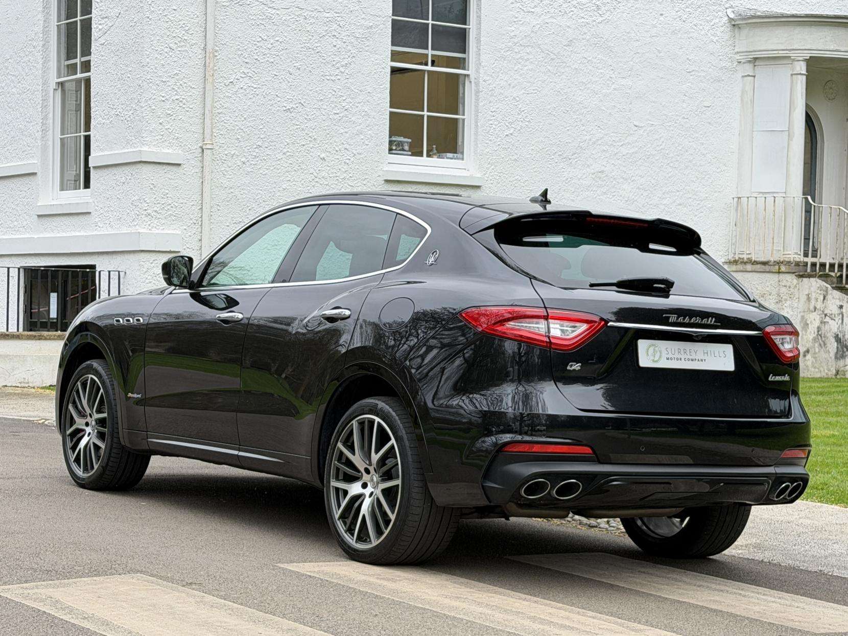 2020 MASERATI LEVANTE 2020 MASERATI LEVANTE