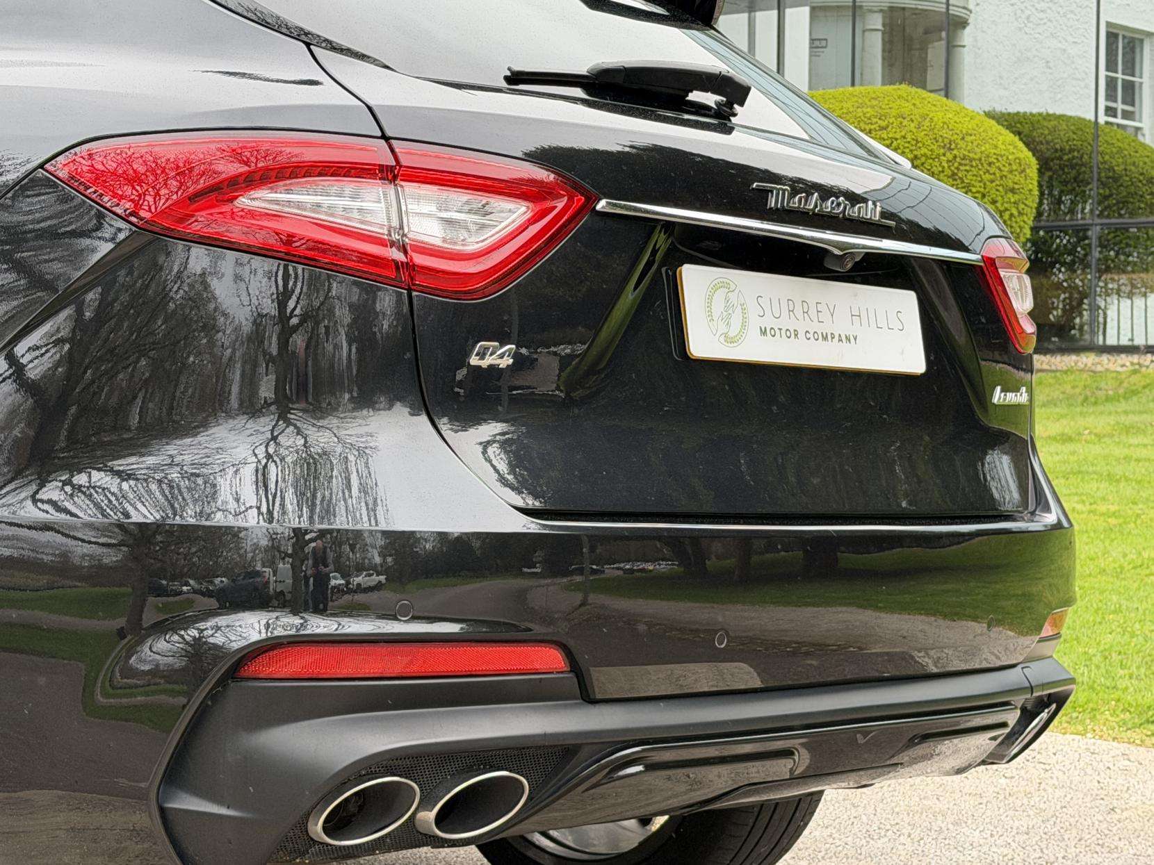 2020 MASERATI LEVANTE 2020 MASERATI LEVANTE