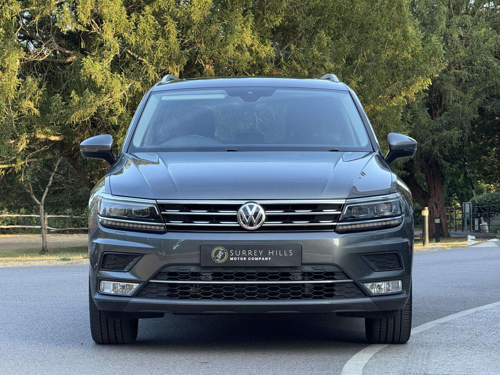 A 2017 VOLKSWAGEN TIGUAN 2.0 TDI BlueMotion Tech SEL SUV 5dr Diesel DSG 4Motion Euro 6 (s/s) (150 ps) A 2017 VOLKSWAGEN TIGUAN 2.0 TDI BlueMotion Tech SEL SUV 5dr Diesel DSG 4Motion Euro 6 (s/s) (150 ps)