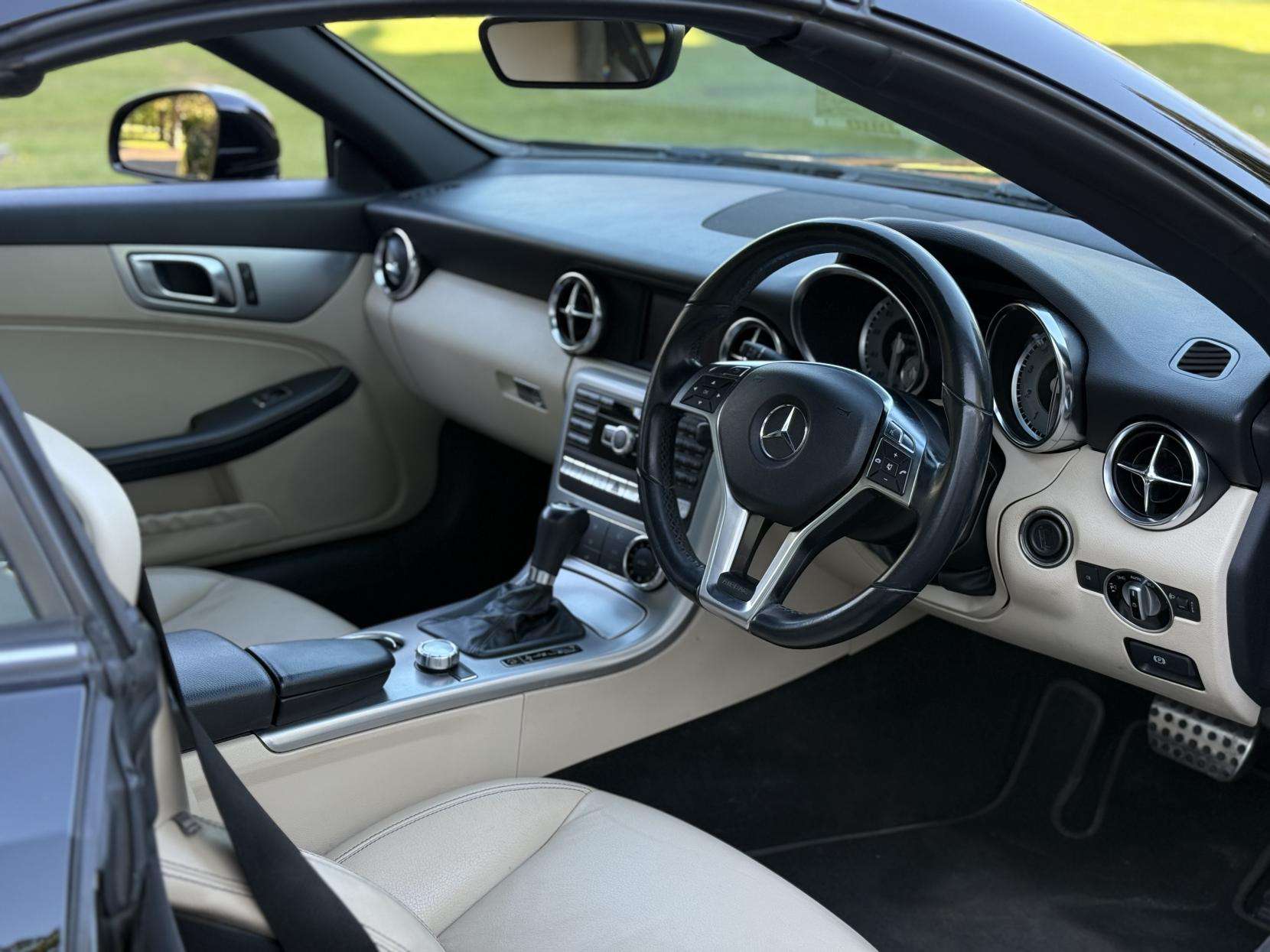 2012 MERCEDES-BENZ SLK 2012 MERCEDES-BENZ SLK