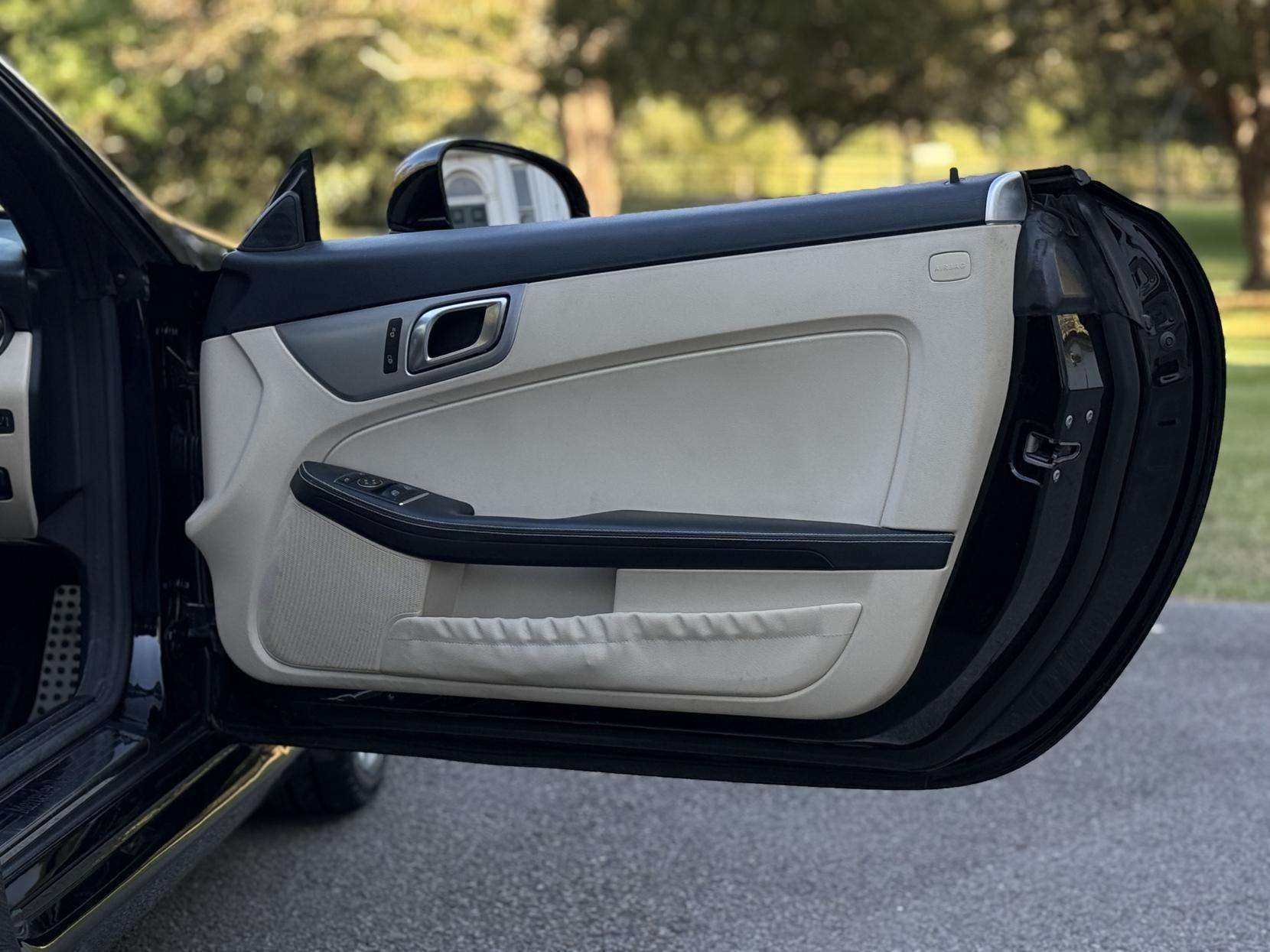 2012 MERCEDES-BENZ SLK 2012 MERCEDES-BENZ SLK