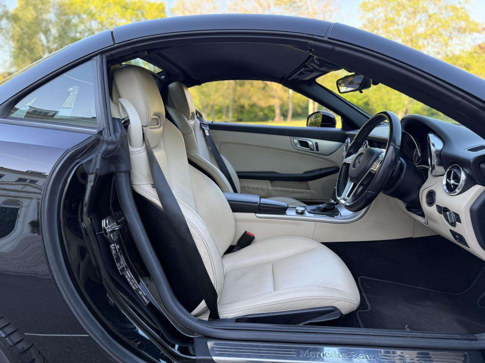 2012 MERCEDES-BENZ SLK 2012 MERCEDES-BENZ SLK
