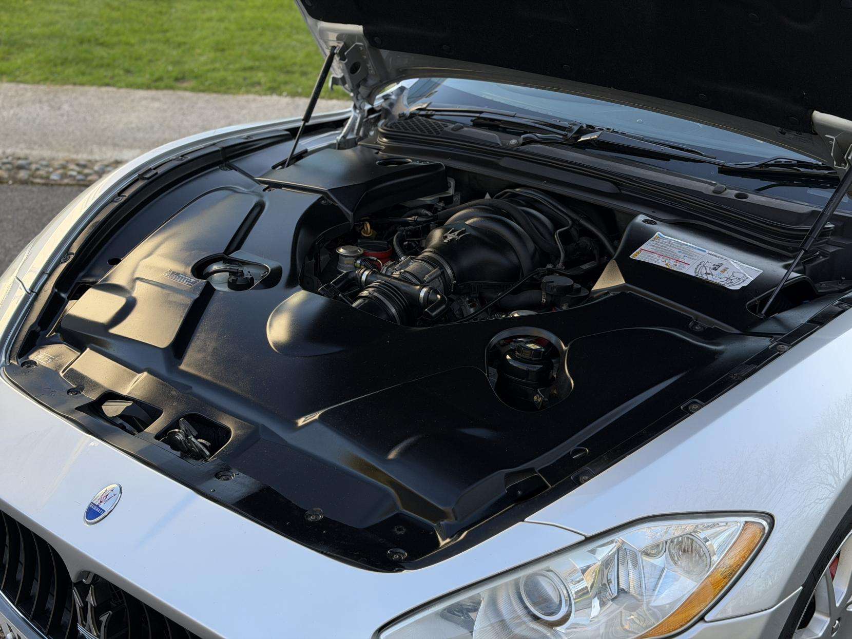 2009 MASERATI GRANTURISMO 2009 MASERATI GRANTURISMO