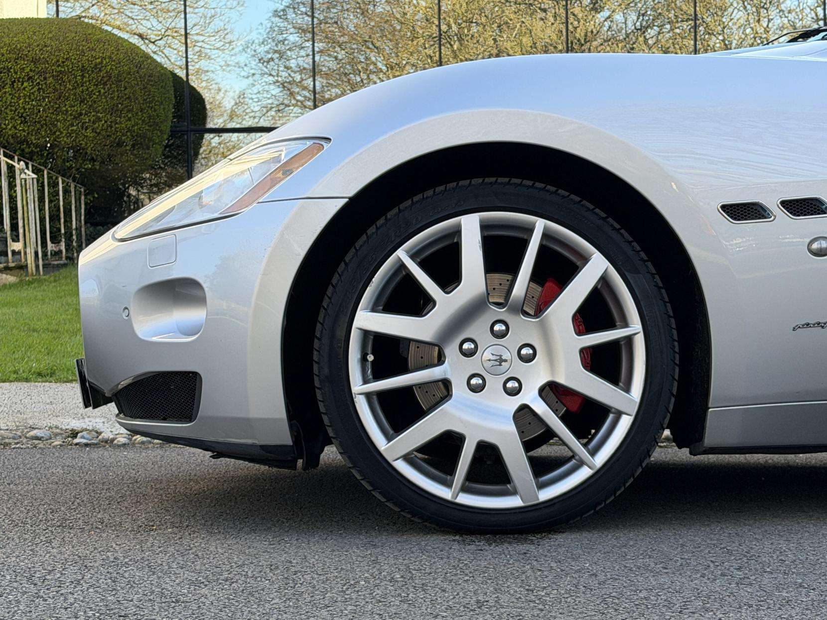 2009 MASERATI GRANTURISMO 2009 MASERATI GRANTURISMO