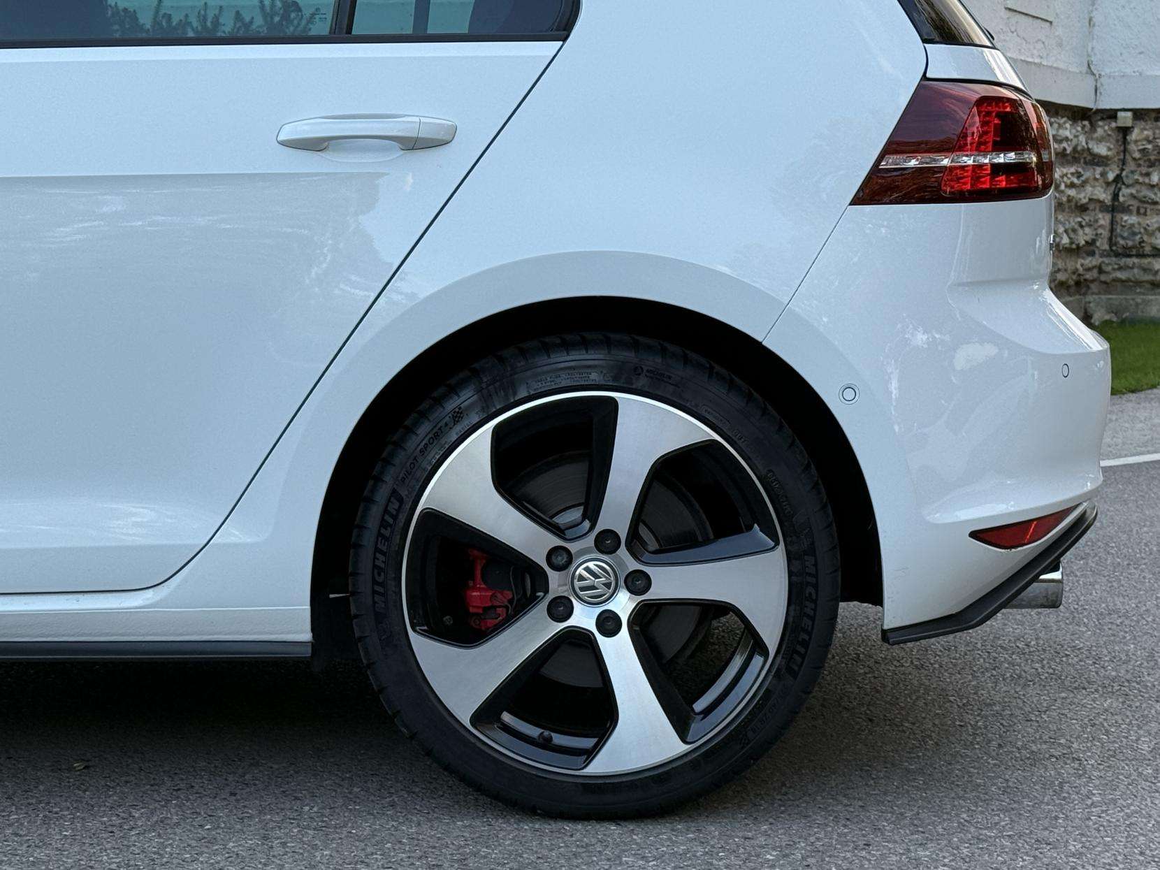 2016 VOLKSWAGEN GOLF 2016 VOLKSWAGEN GOLF