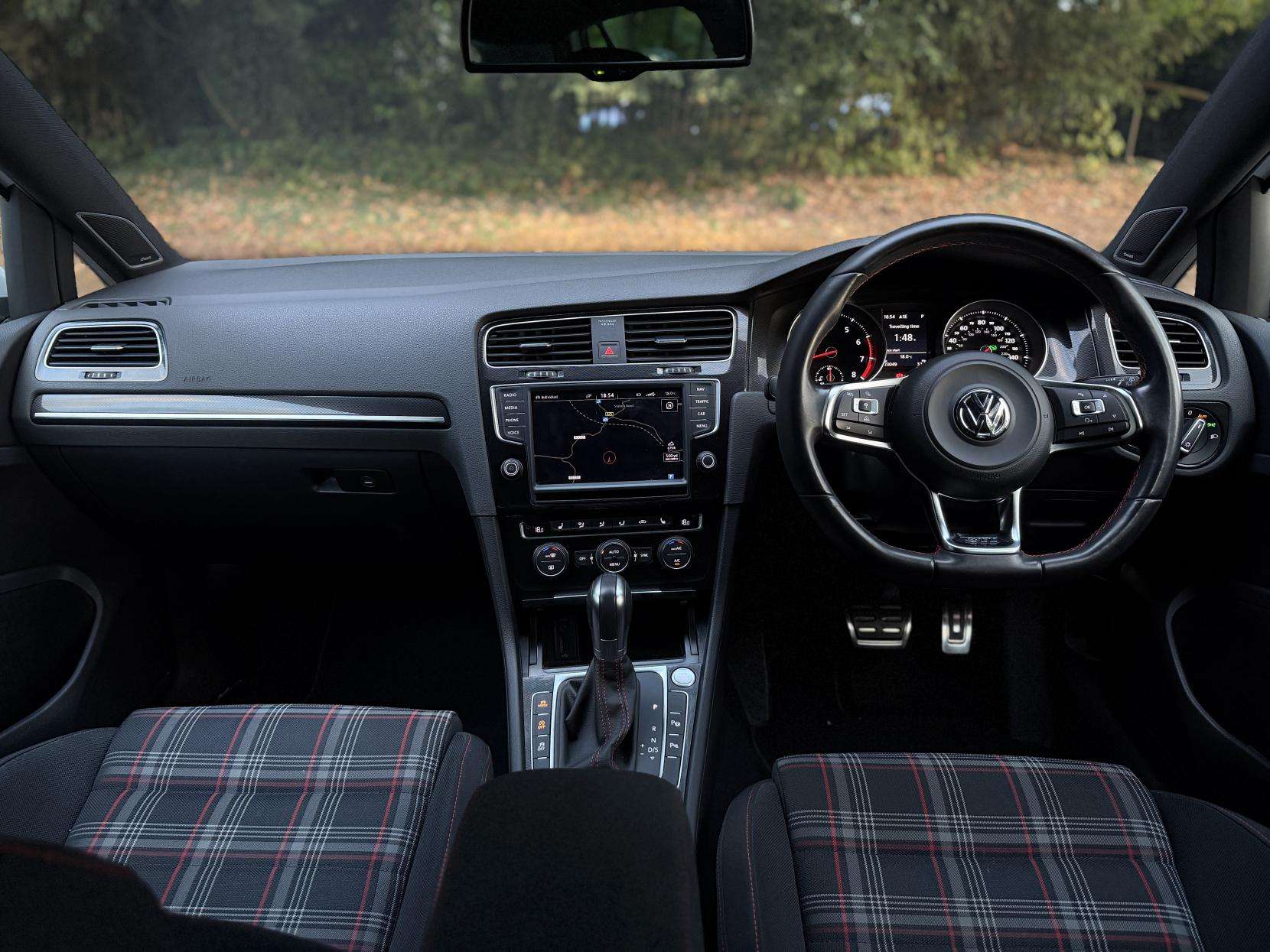 2016 VOLKSWAGEN GOLF 2016 VOLKSWAGEN GOLF