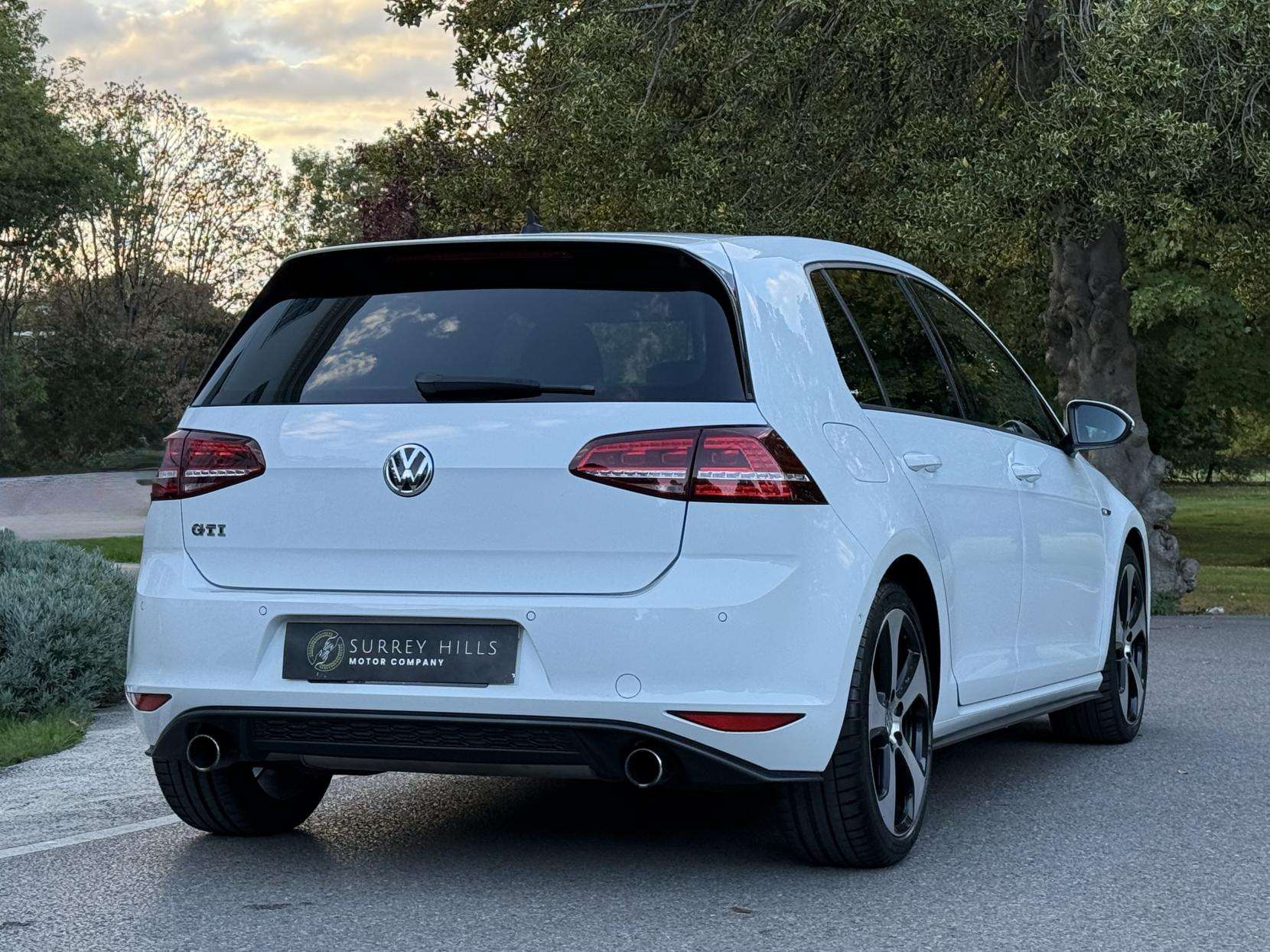 2016 VOLKSWAGEN GOLF 2016 VOLKSWAGEN GOLF