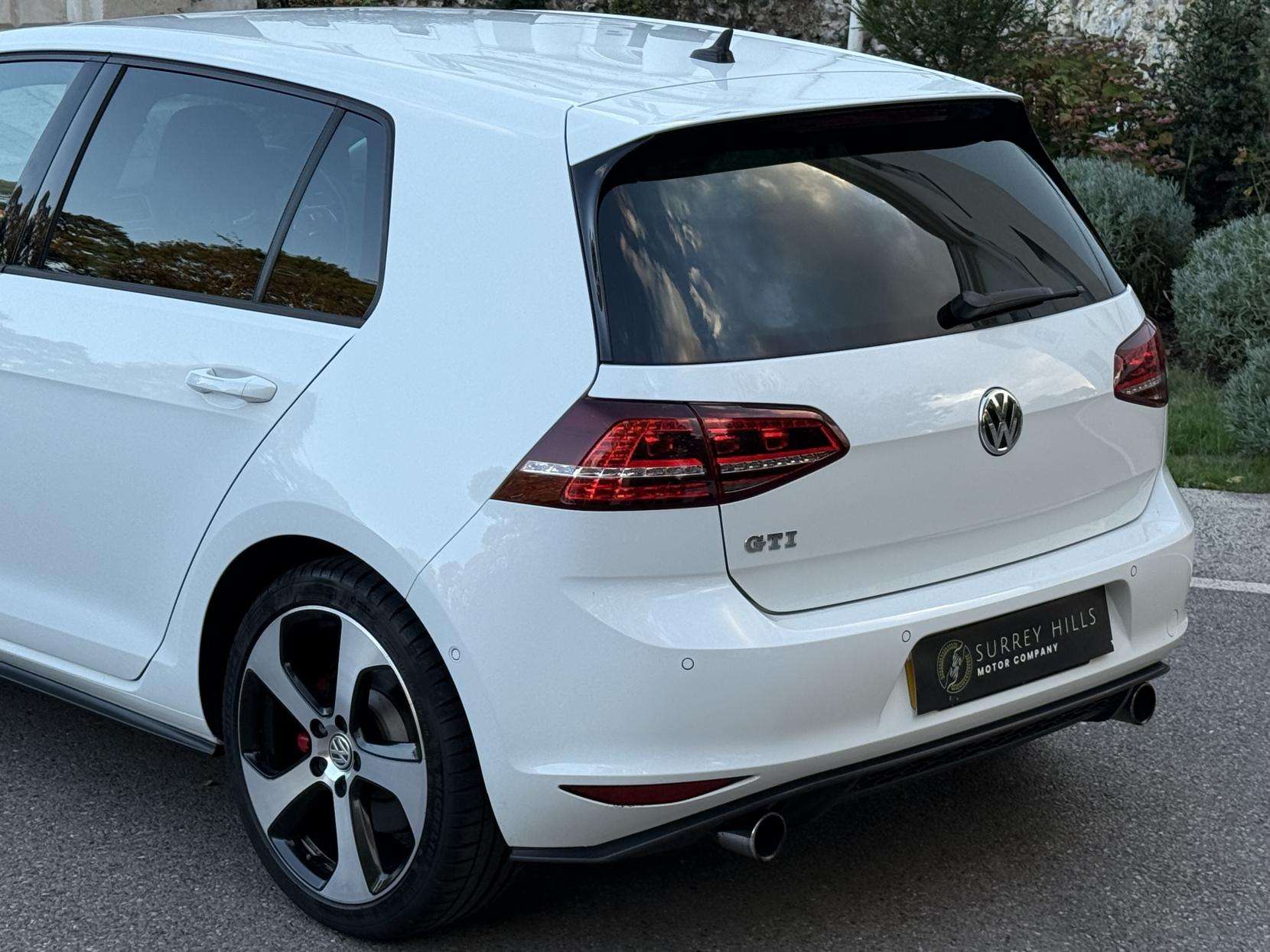 2016 VOLKSWAGEN GOLF 2016 VOLKSWAGEN GOLF