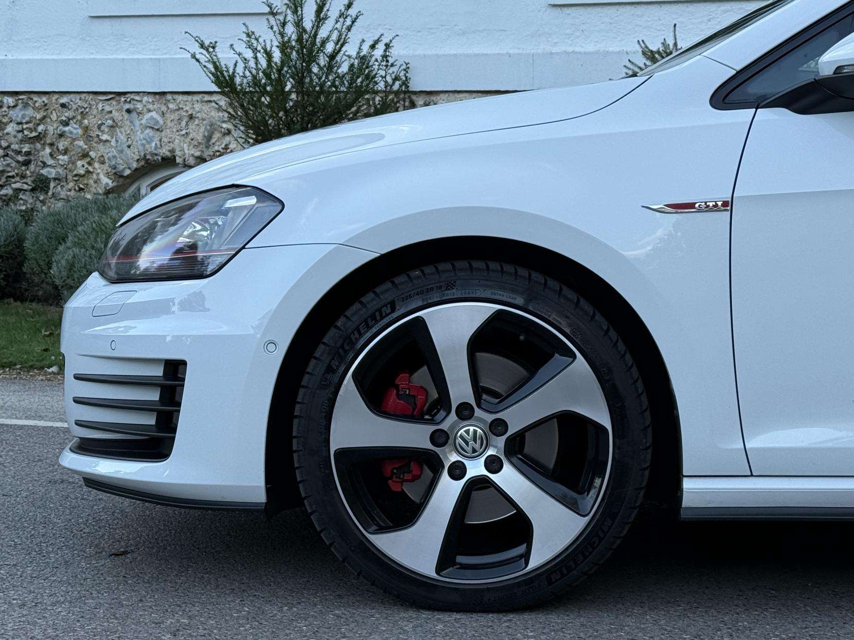 2016 VOLKSWAGEN GOLF 2016 VOLKSWAGEN GOLF