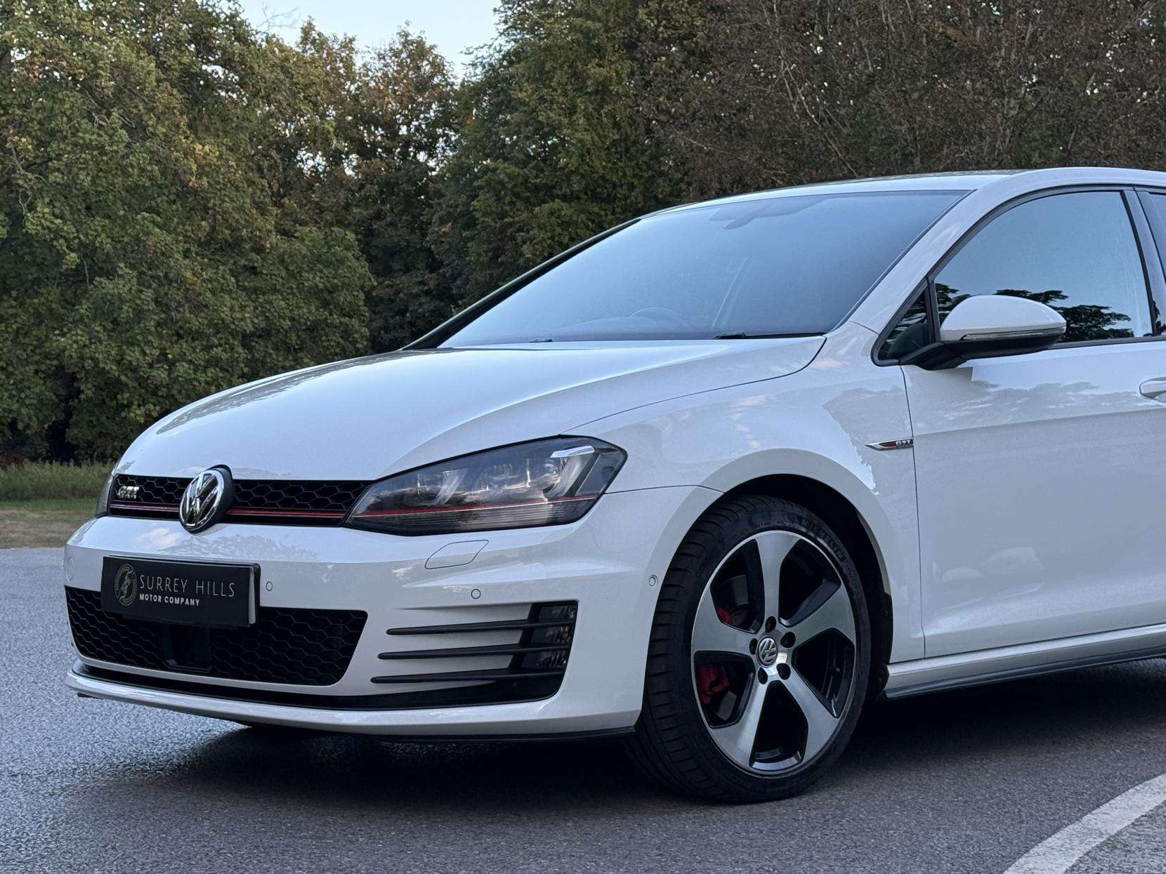 2016 VOLKSWAGEN GOLF 2016 VOLKSWAGEN GOLF