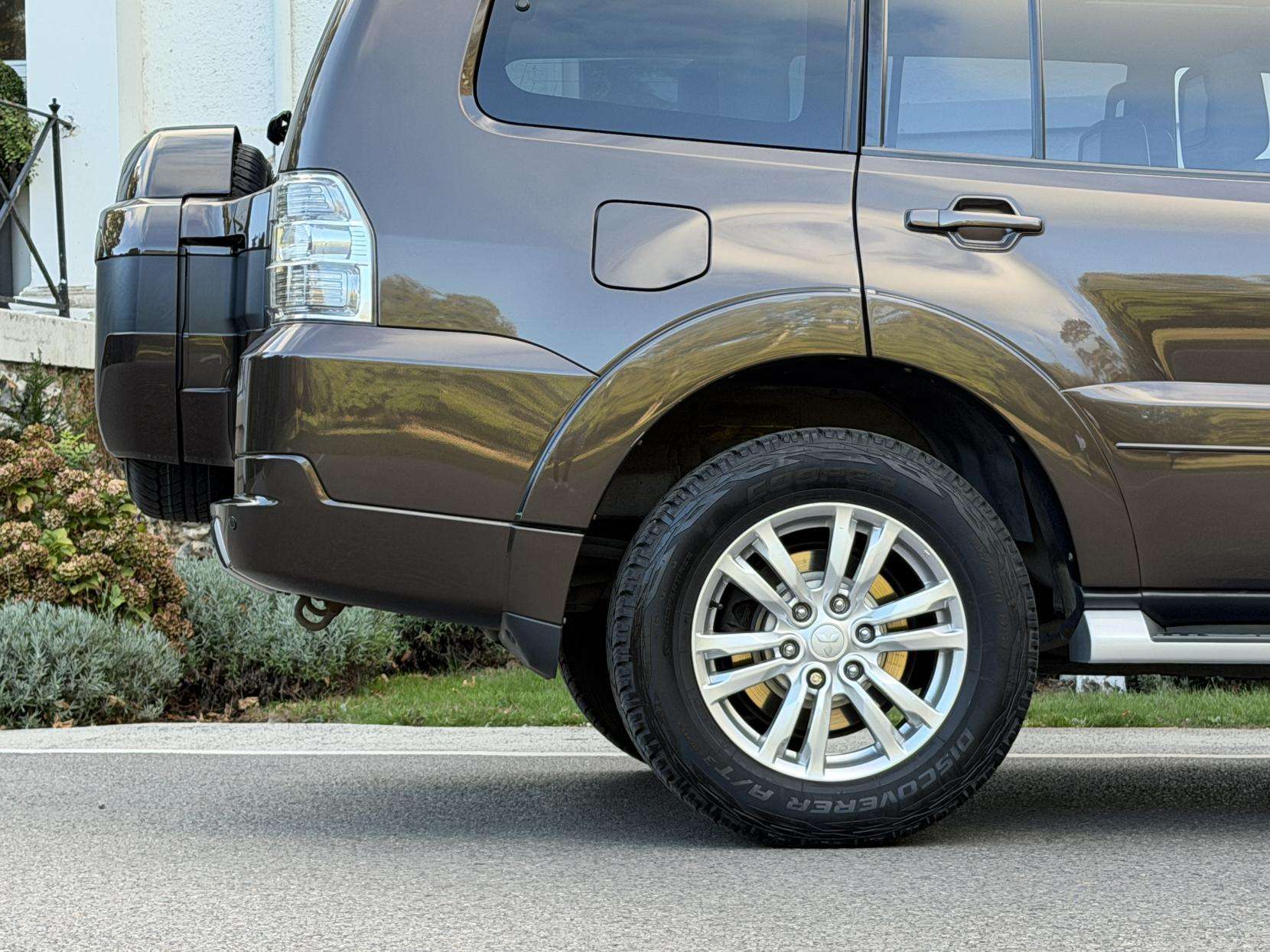 2017 MITSUBISHI SHOGUN 2017 MITSUBISHI SHOGUN