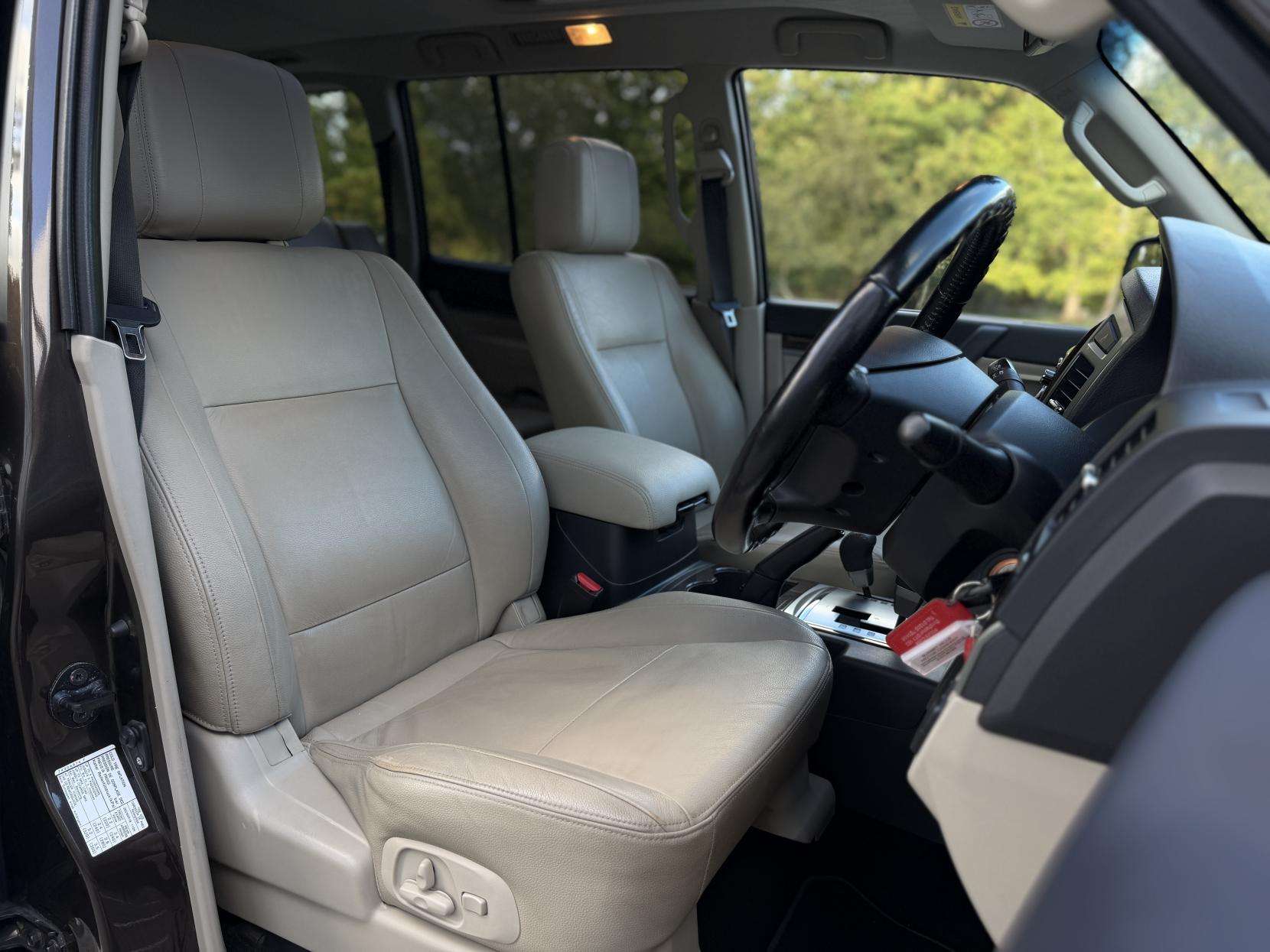 2017 MITSUBISHI SHOGUN 2017 MITSUBISHI SHOGUN