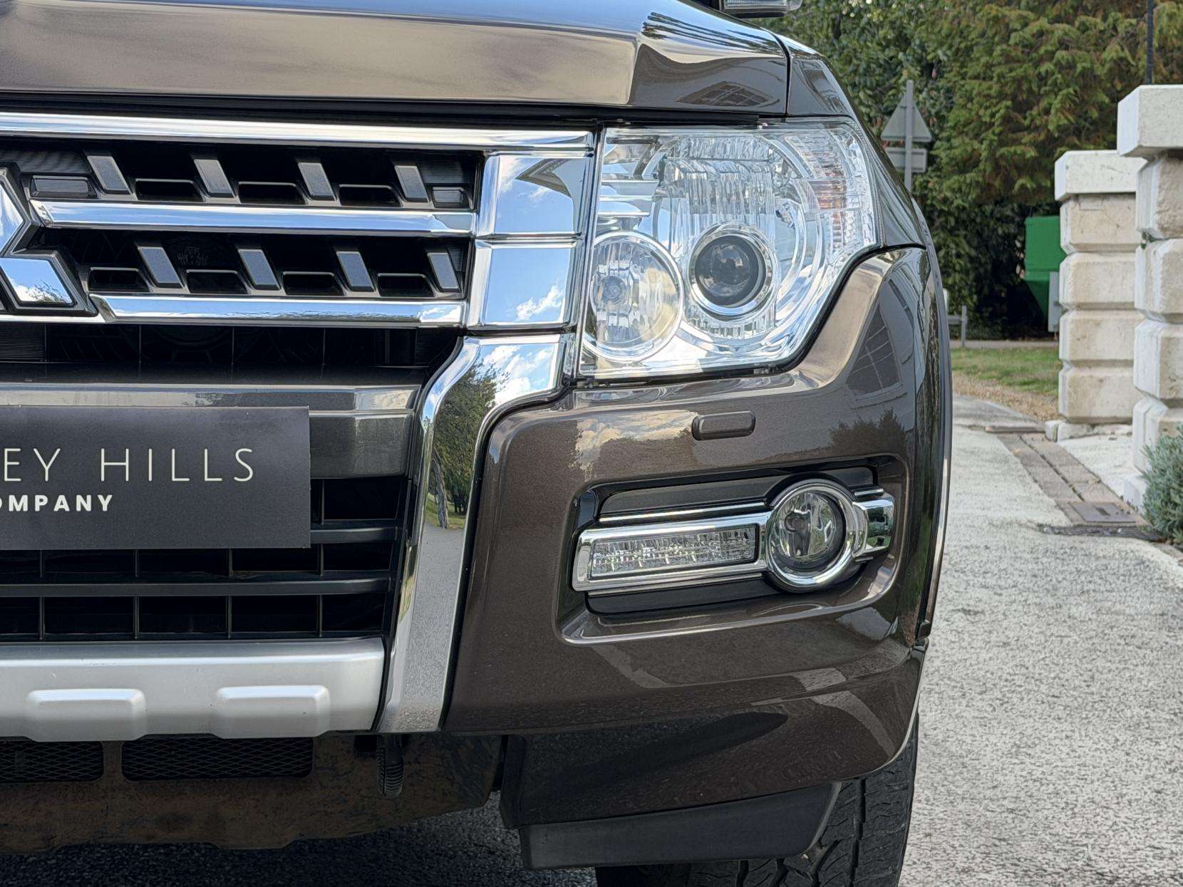 2017 MITSUBISHI SHOGUN 2017 MITSUBISHI SHOGUN