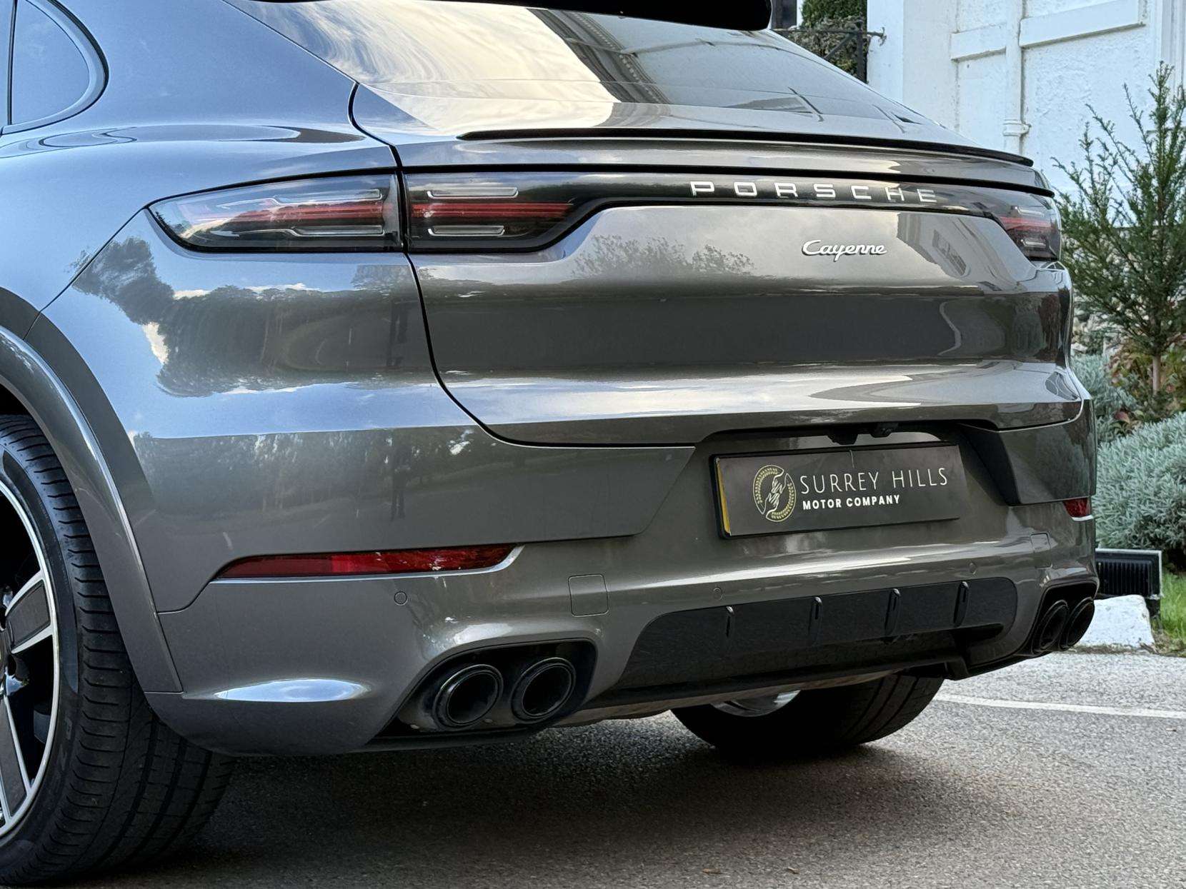 2022 PORSCHE CAYENNE 2022 PORSCHE CAYENNE