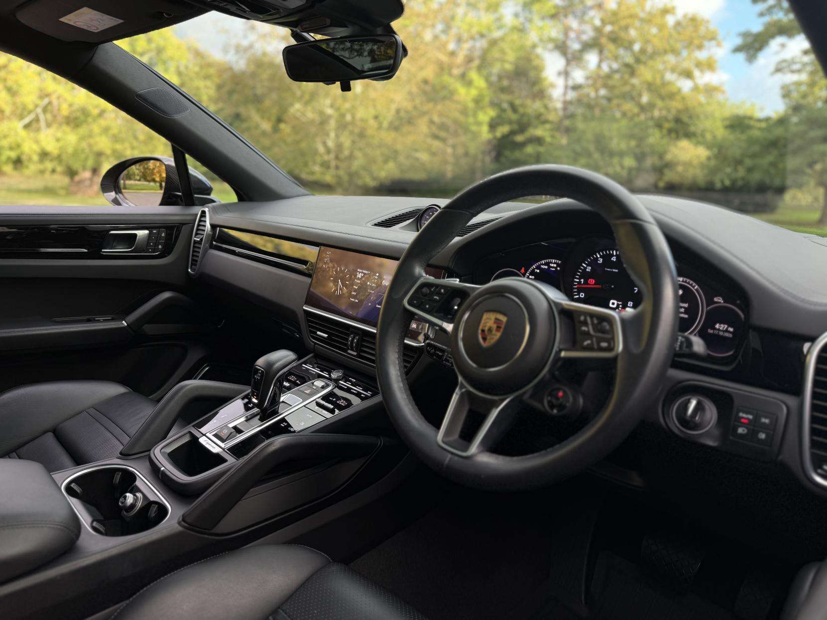 2022 PORSCHE CAYENNE 2022 PORSCHE CAYENNE