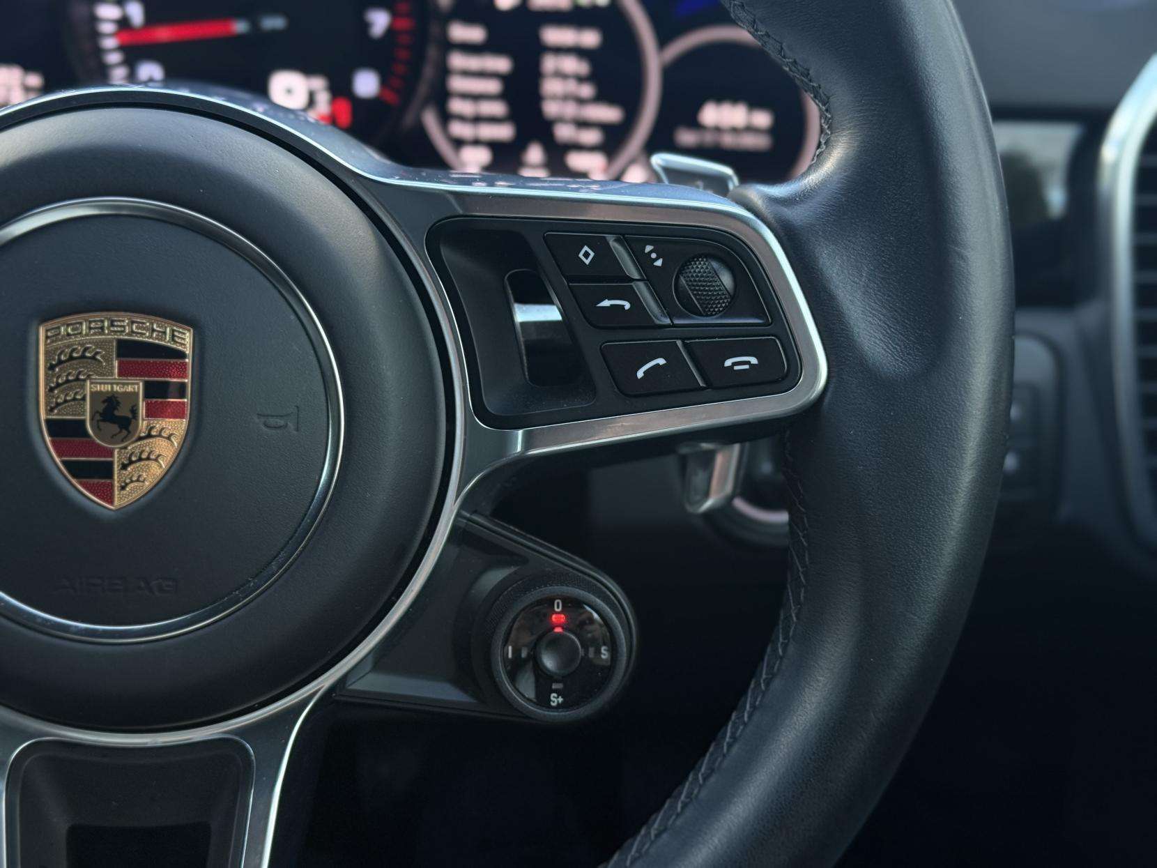 2022 PORSCHE CAYENNE 2022 PORSCHE CAYENNE