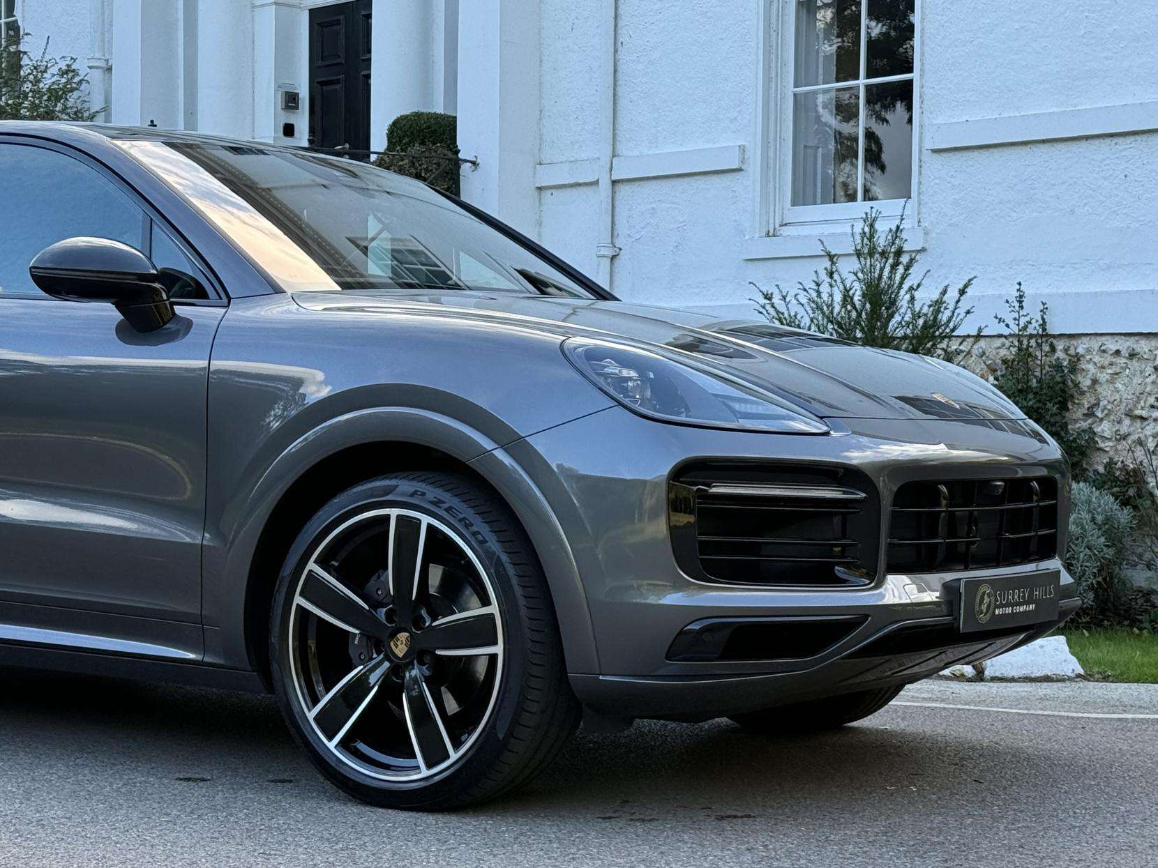 2022 PORSCHE CAYENNE 2022 PORSCHE CAYENNE