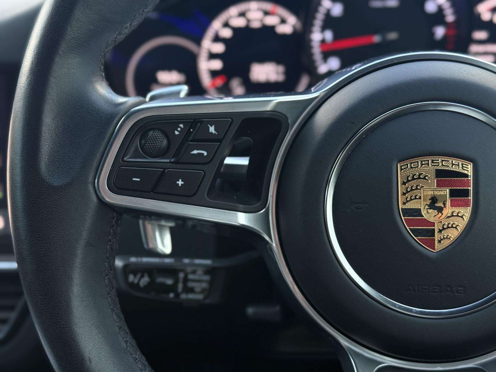 2022 PORSCHE CAYENNE 2022 PORSCHE CAYENNE